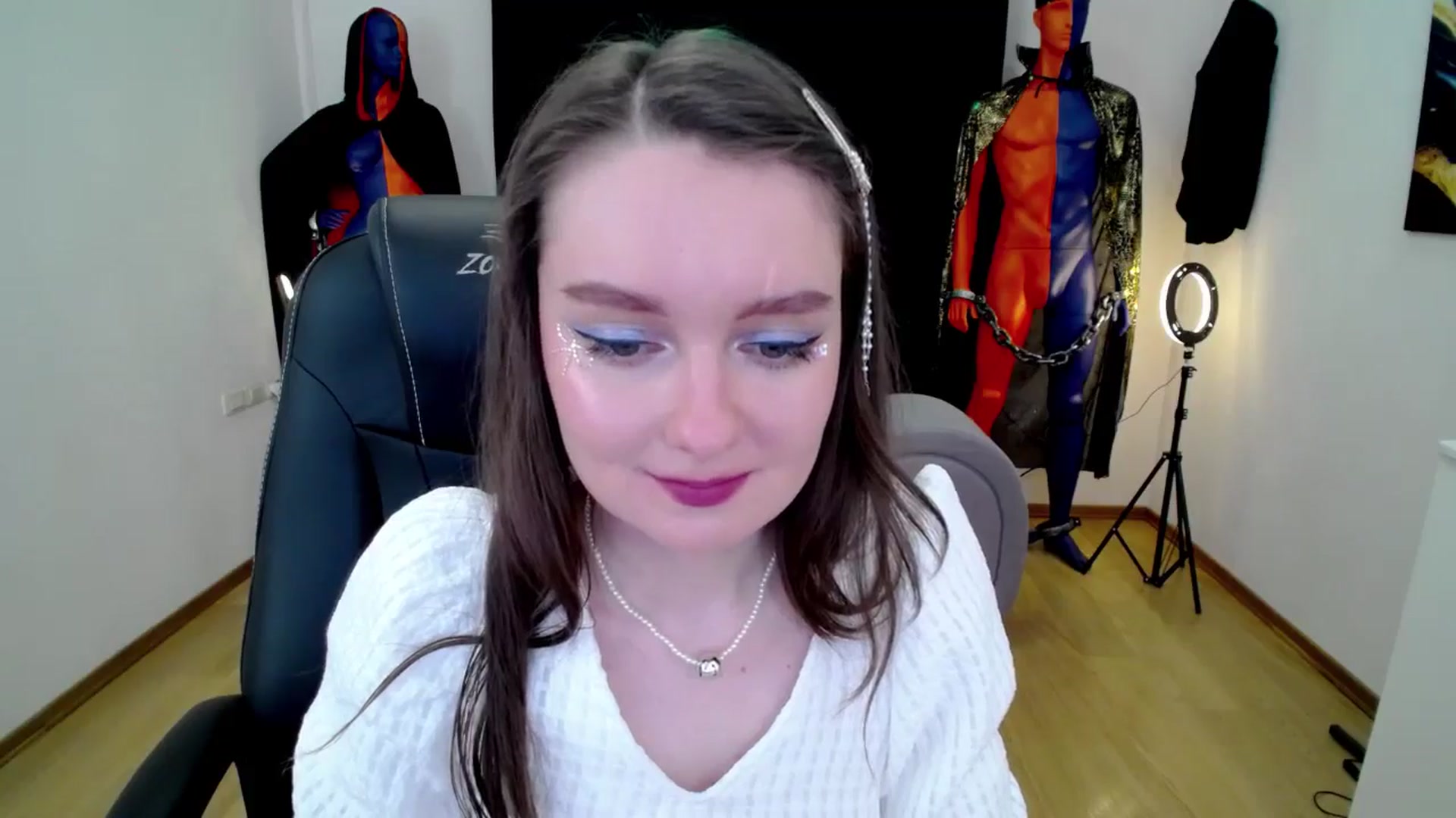 Gallery image thumbnail from Milim_Nava's myfreecams stream on, 11/17/2024, 23:00 image 11 of 20