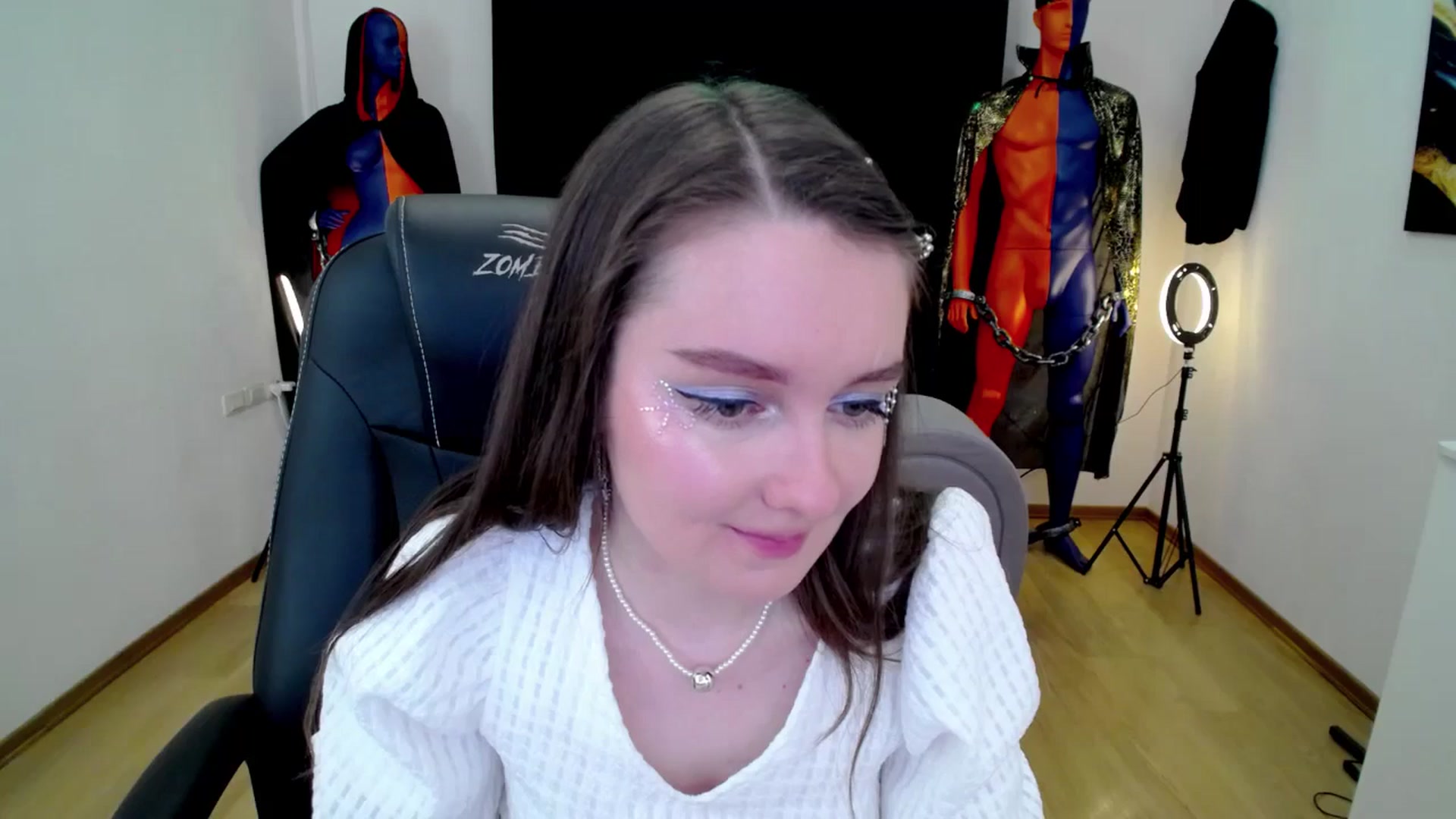 Gallery image thumbnail from Milim_Nava's myfreecams stream on, 11/17/2024, 23:00 image 10 of 20