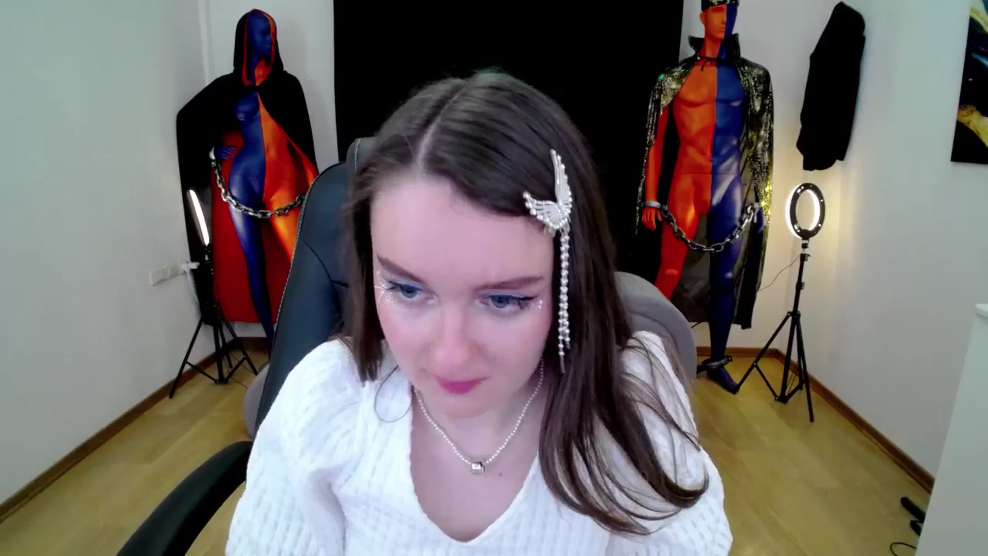 Gallery image thumbnail from Milim_Nava's myfreecams stream on, 11/17/2024, 23:00 image 2 of 20