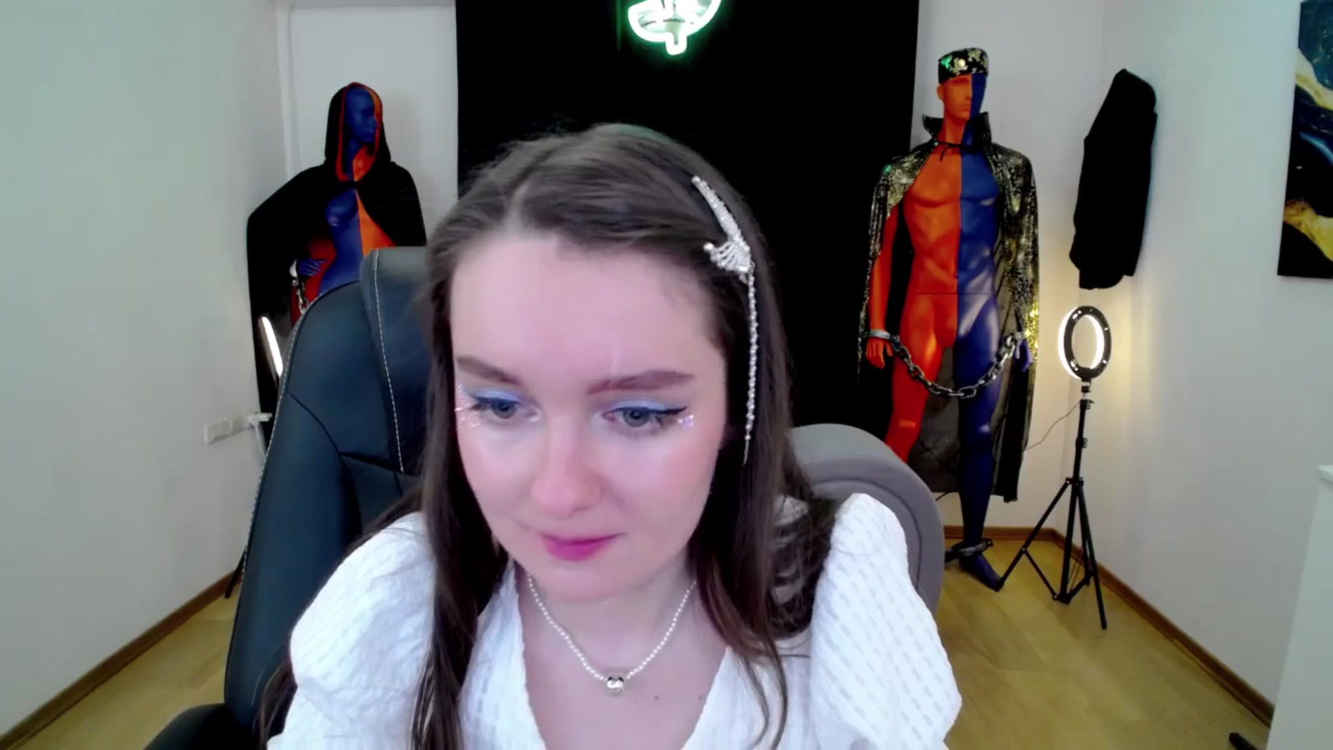 Gallery image thumbnail from Milim_Nava's myfreecams stream on, 11/17/2024, 23:00 image 9 of 20