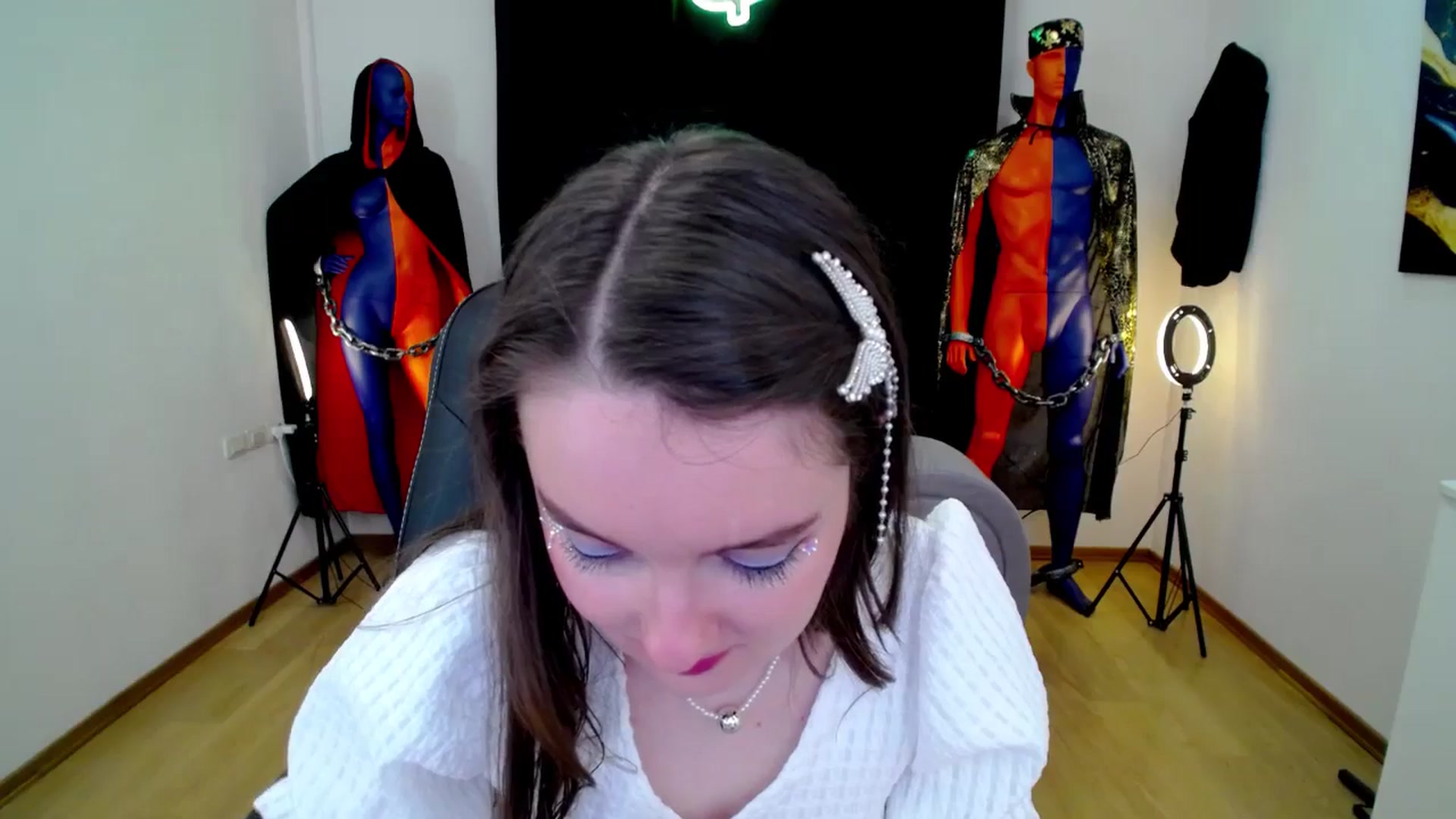 Gallery image thumbnail from Milim_Nava's myfreecams stream on, 11/17/2024, 23:00 image 14 of 20
