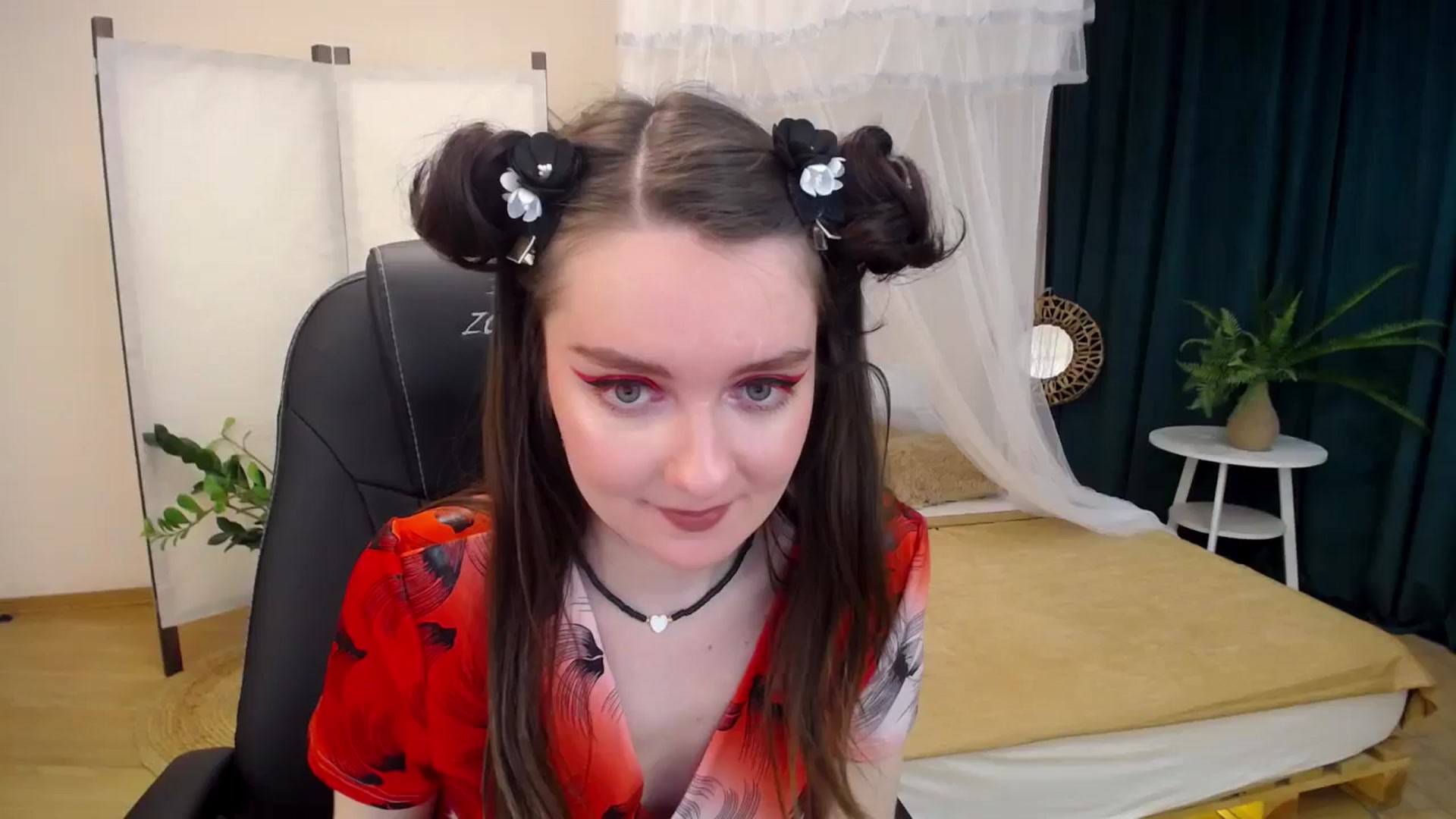 Gallery image thumbnail from Milim_Nava's myfreecams stream on, 11/18/2024, 20:21 image 15 of 20