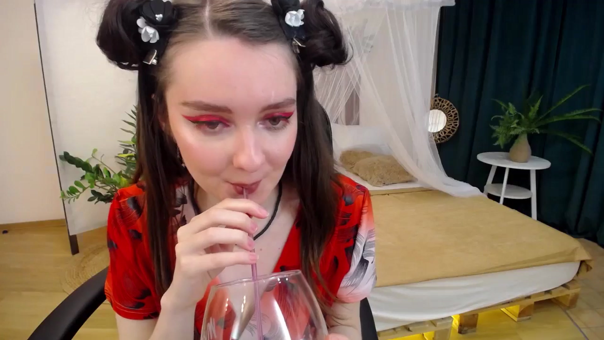 Gallery image thumbnail from Milim_Nava's myfreecams stream on, 11/18/2024, 20:21 image 13 of 20