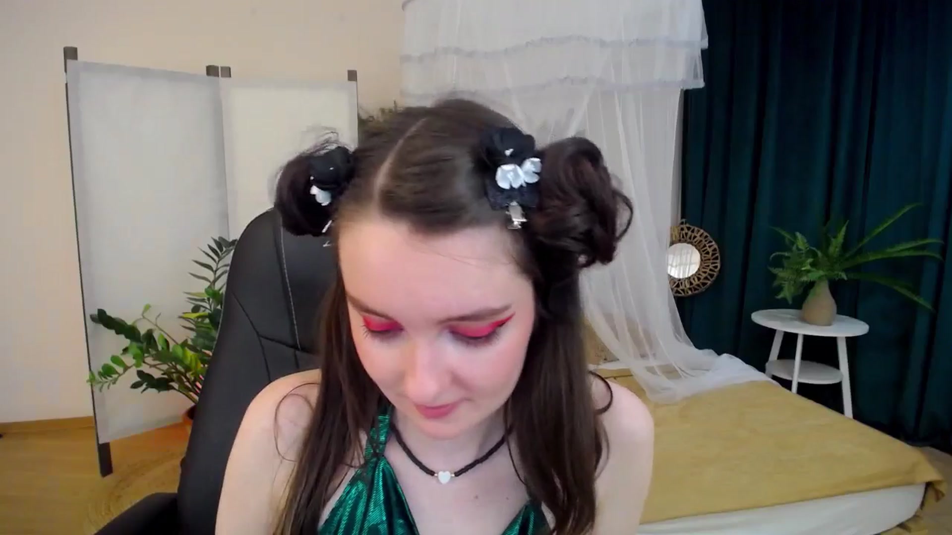 Gallery image thumbnail from Milim_Nava's myfreecams stream on, 11/19/2024, 01:46 image 16 of 20