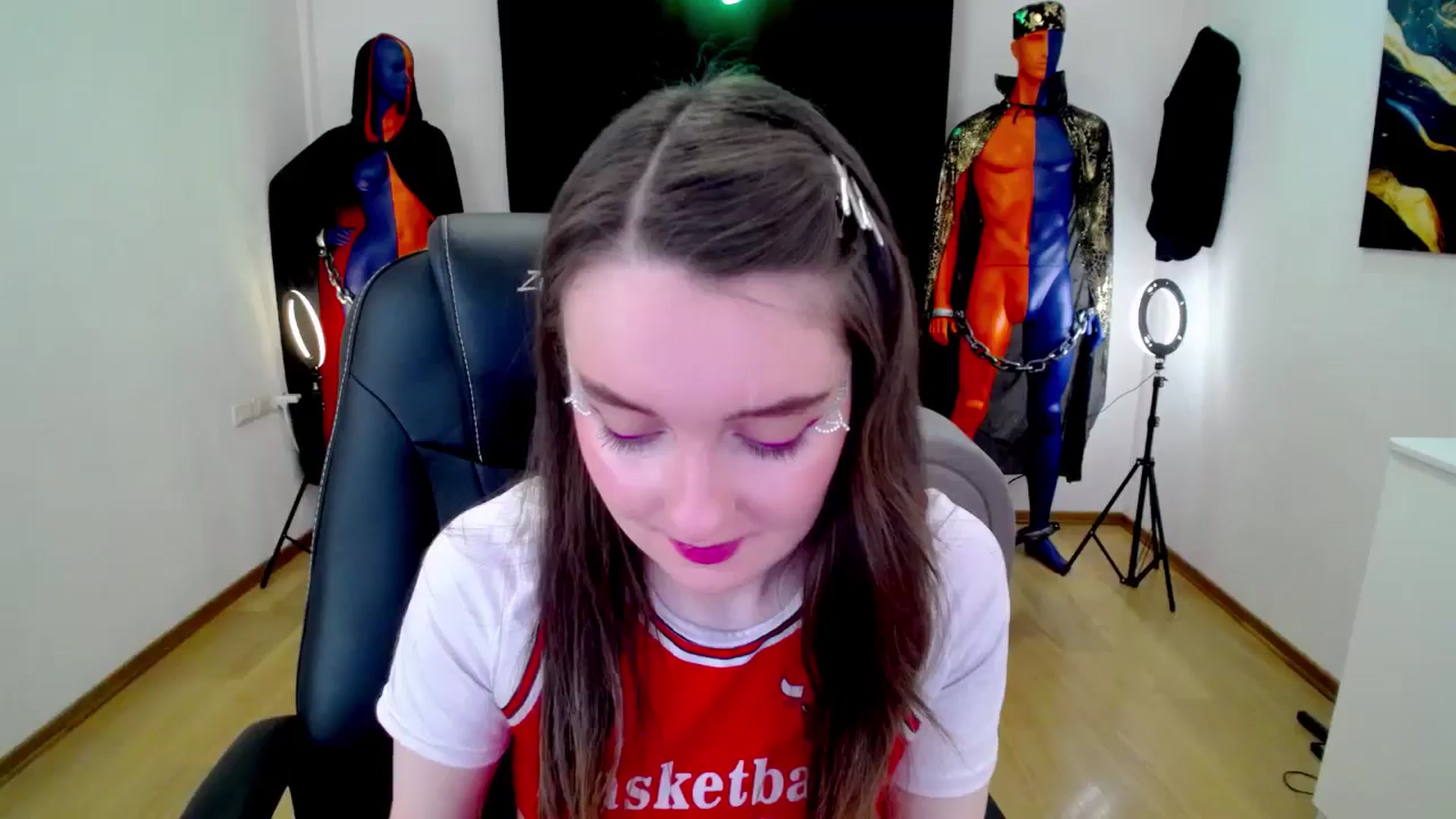 Gallery image thumbnail from Milim_Nava's myfreecams stream on, 11/20/2024, 08:31 image 13 of 20