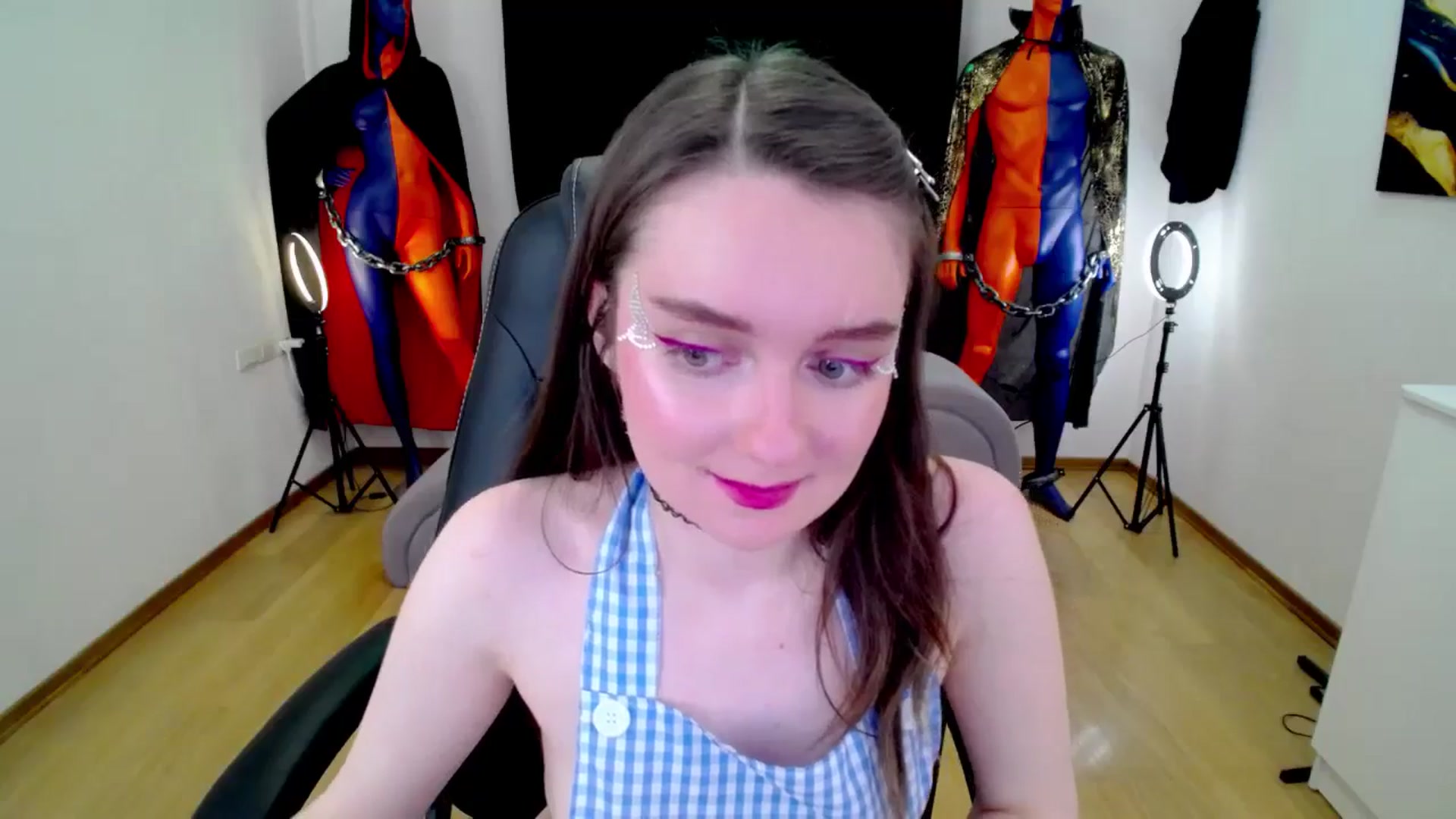 Gallery image thumbnail from Milim_Nava's myfreecams stream on, 11/20/2024, 09:55 image 16 of 20