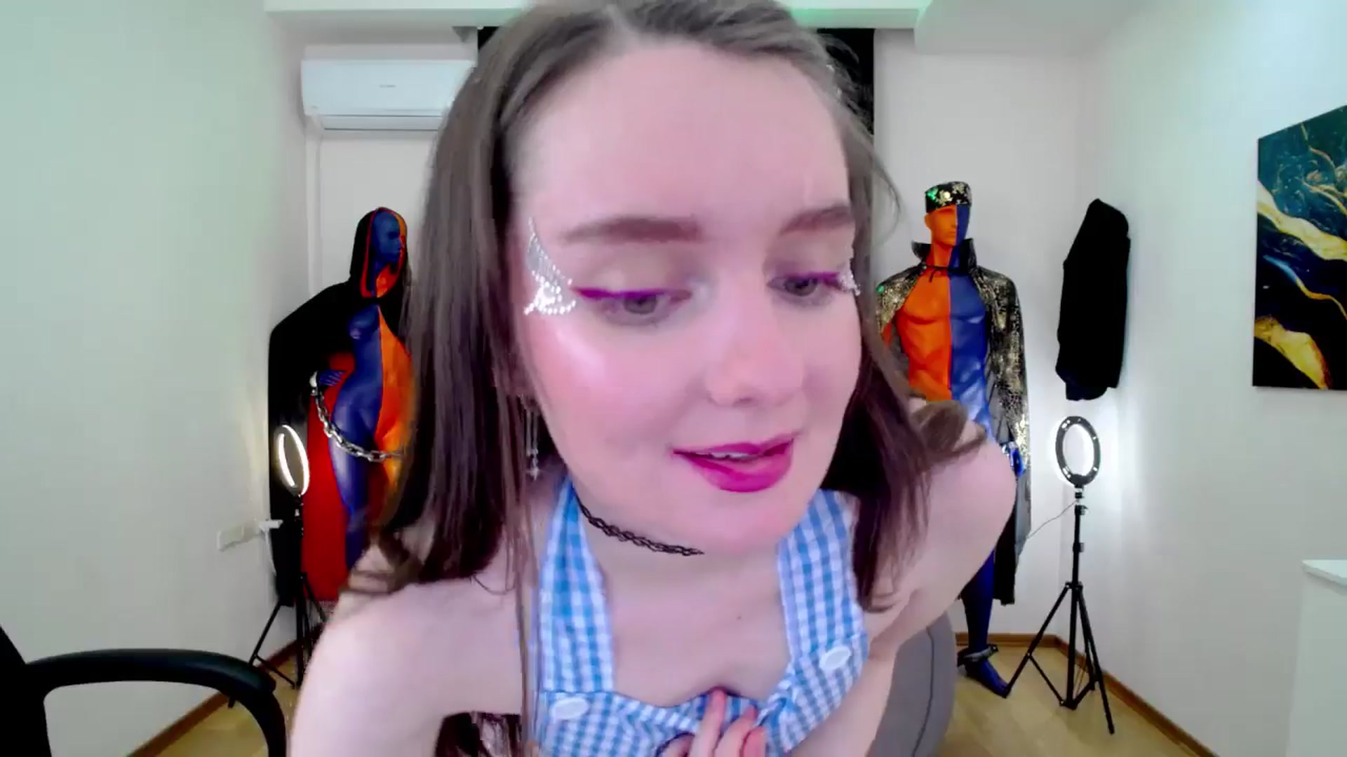 Gallery image thumbnail from Milim_Nava's myfreecams stream on, 11/20/2024, 09:55 image 15 of 20