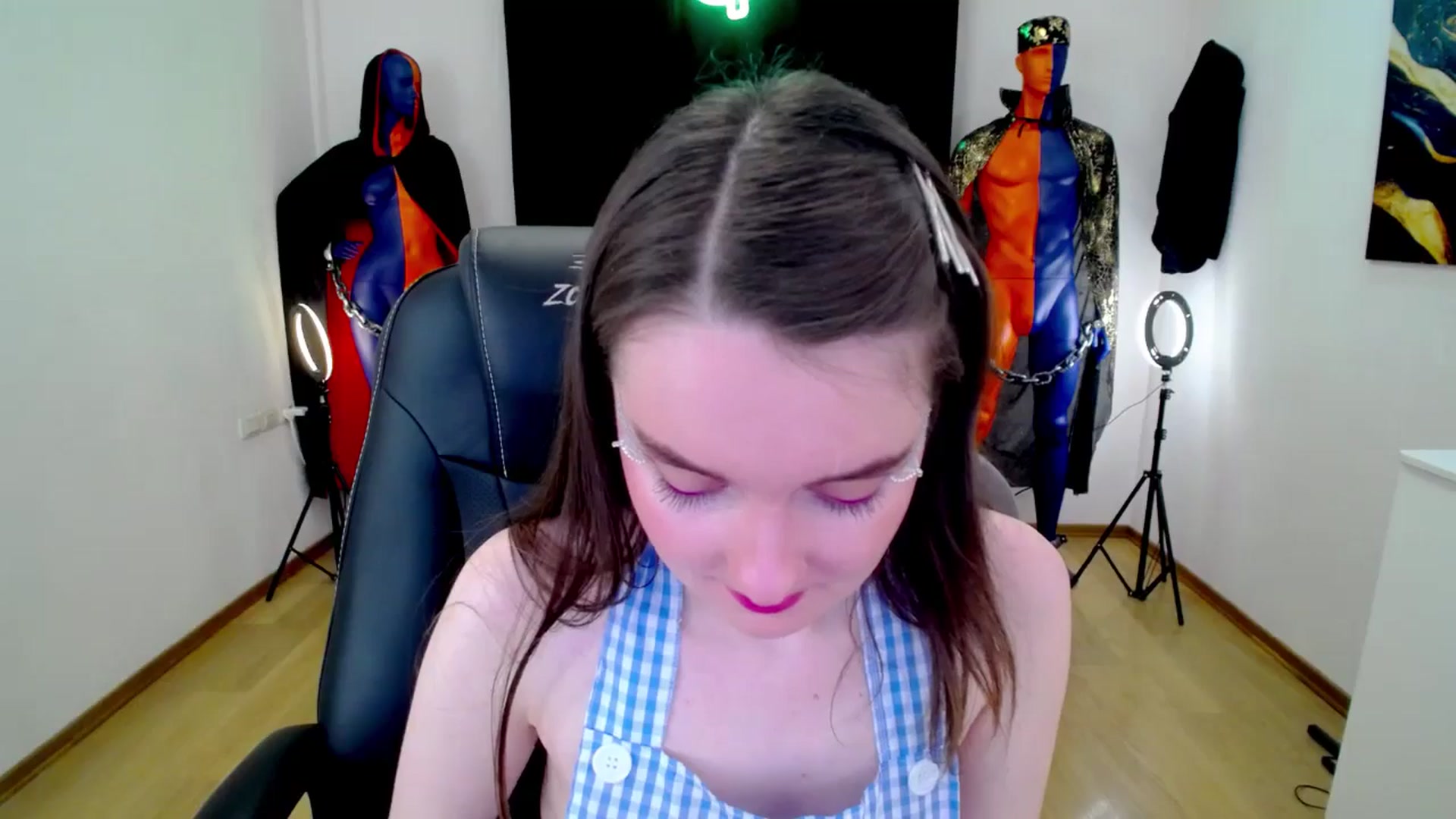 Gallery image thumbnail from Milim_Nava's myfreecams stream on, 11/20/2024, 11:14 image 5 of 20
