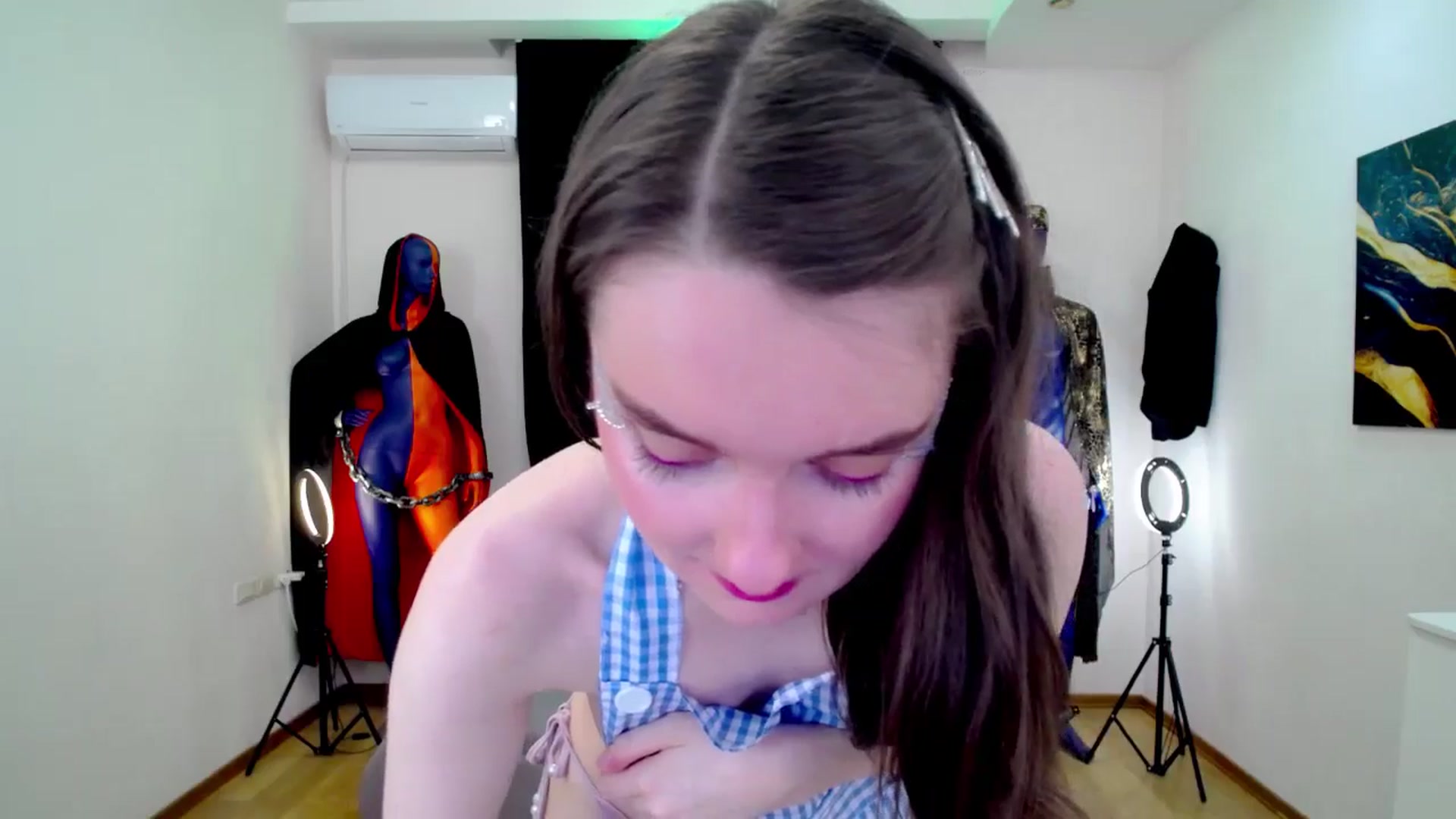 Gallery image thumbnail from Milim_Nava's myfreecams stream on, 11/20/2024, 11:14 image 2 of 20