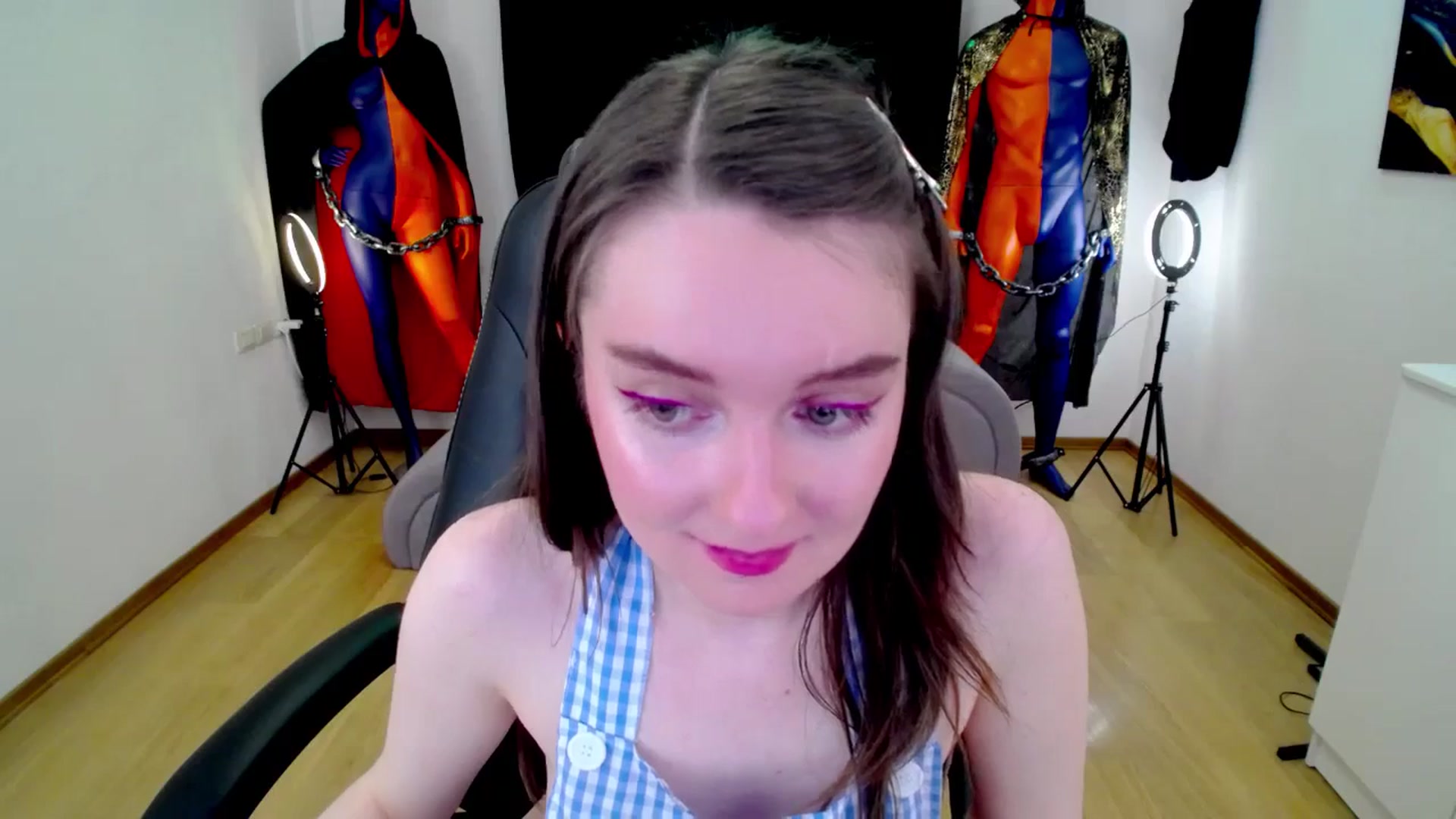 Gallery image thumbnail from Milim_Nava's myfreecams stream on, 11/20/2024, 11:14 image 15 of 20
