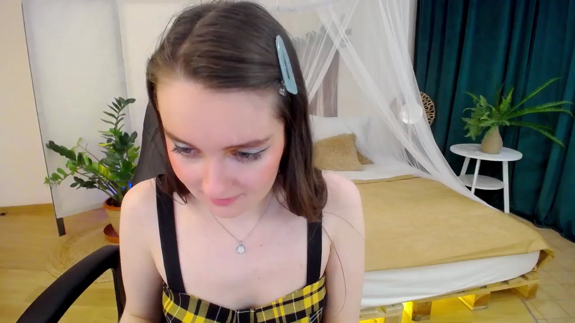 Gallery image thumbnail from Milim_Nava's myfreecams stream on, 11/21/2024, 09:49 image 16 of 20