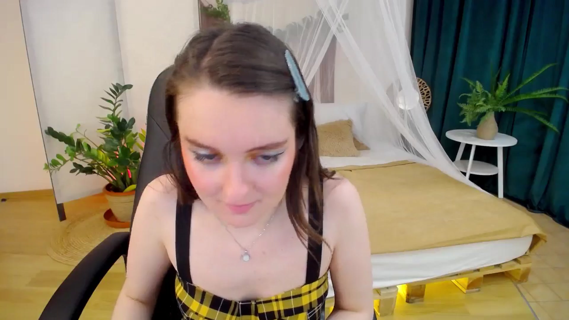 Gallery image thumbnail from Milim_Nava's myfreecams stream on, 11/21/2024, 09:49 image 11 of 20