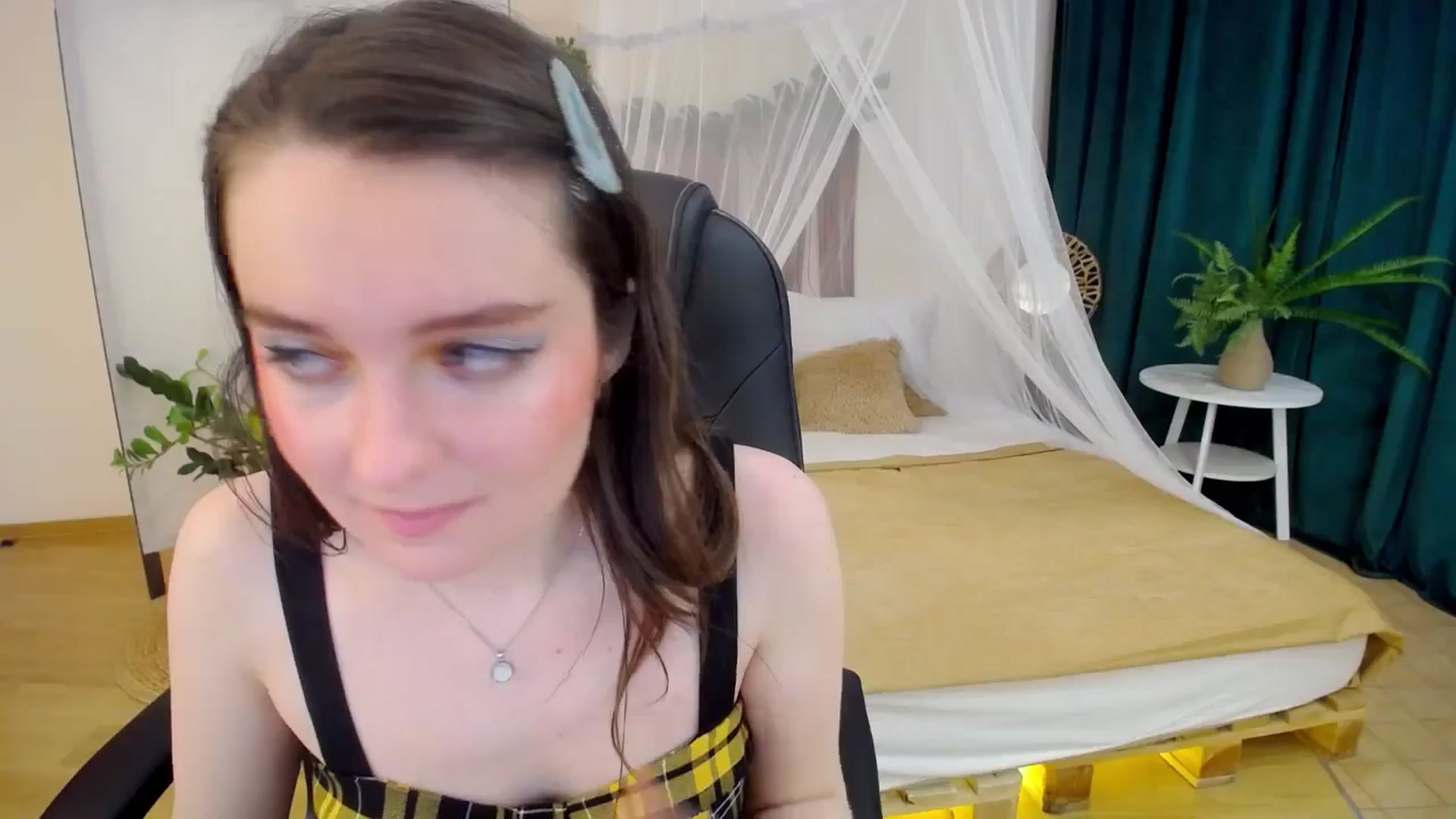 Gallery image thumbnail from Milim_Nava's myfreecams stream on, 11/21/2024, 09:49 image 18 of 20