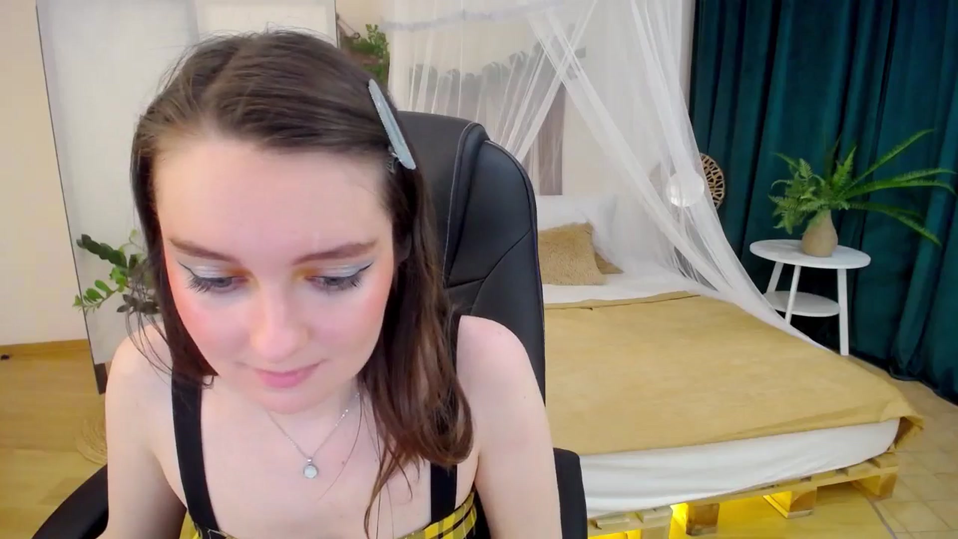 Gallery image thumbnail from Milim_Nava's myfreecams stream on, 11/21/2024, 09:49 image 20 of 20