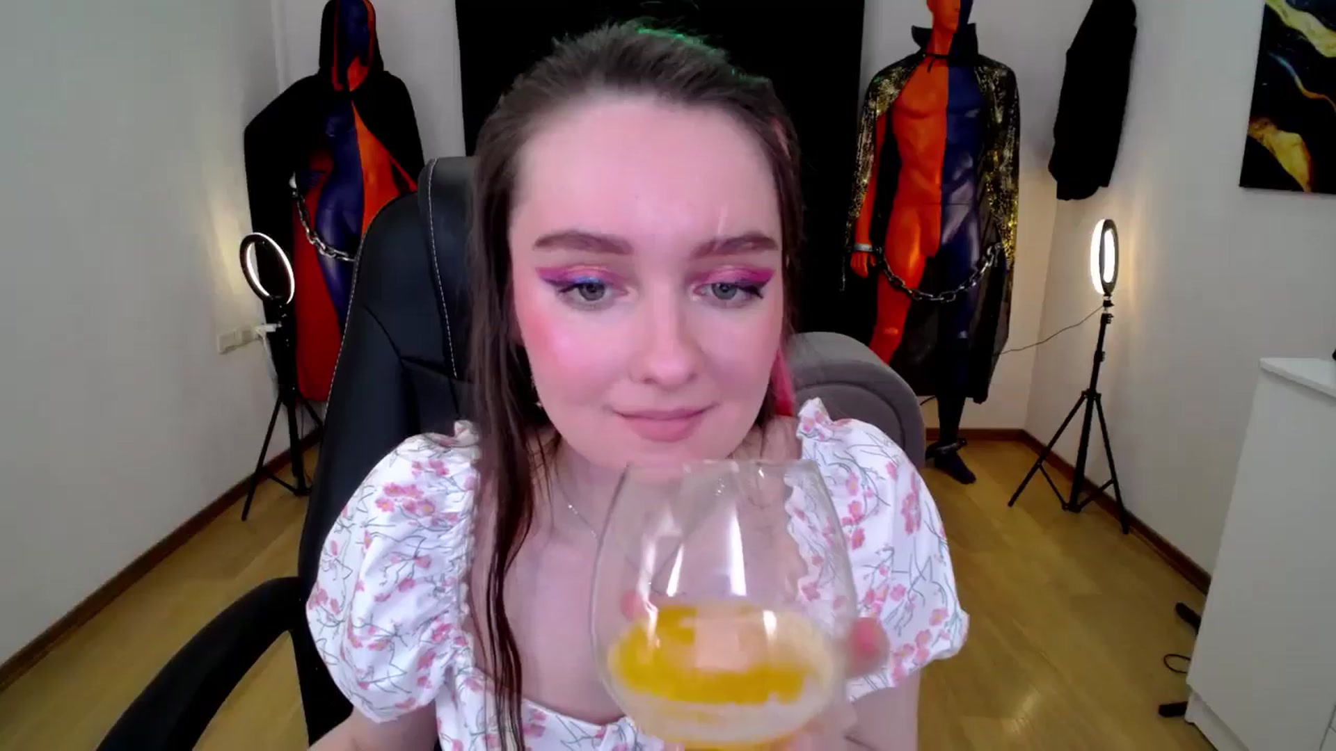 Gallery image thumbnail from Milim_Nava's myfreecams stream on, 11/22/2024, 11:28 image 4 of 20
