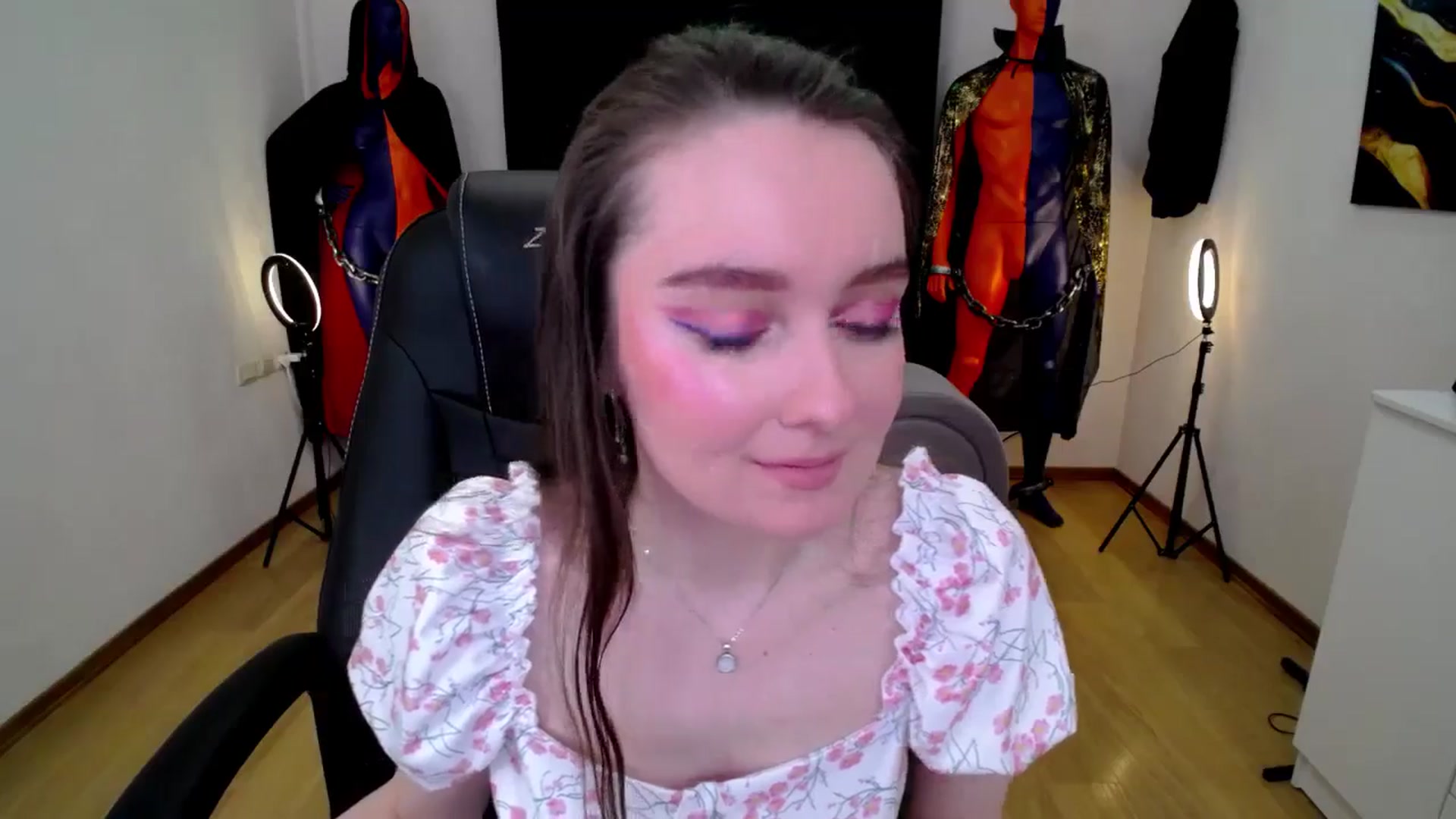 Gallery image thumbnail from Milim_Nava's myfreecams stream on, 11/22/2024, 11:28 image 5 of 20