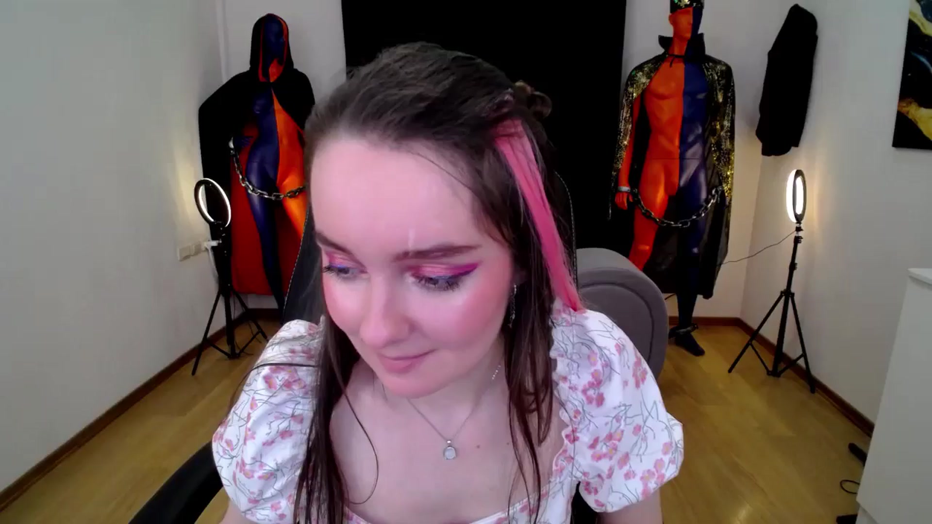 Gallery image thumbnail from Milim_Nava's myfreecams stream on, 11/22/2024, 11:28 image 16 of 20