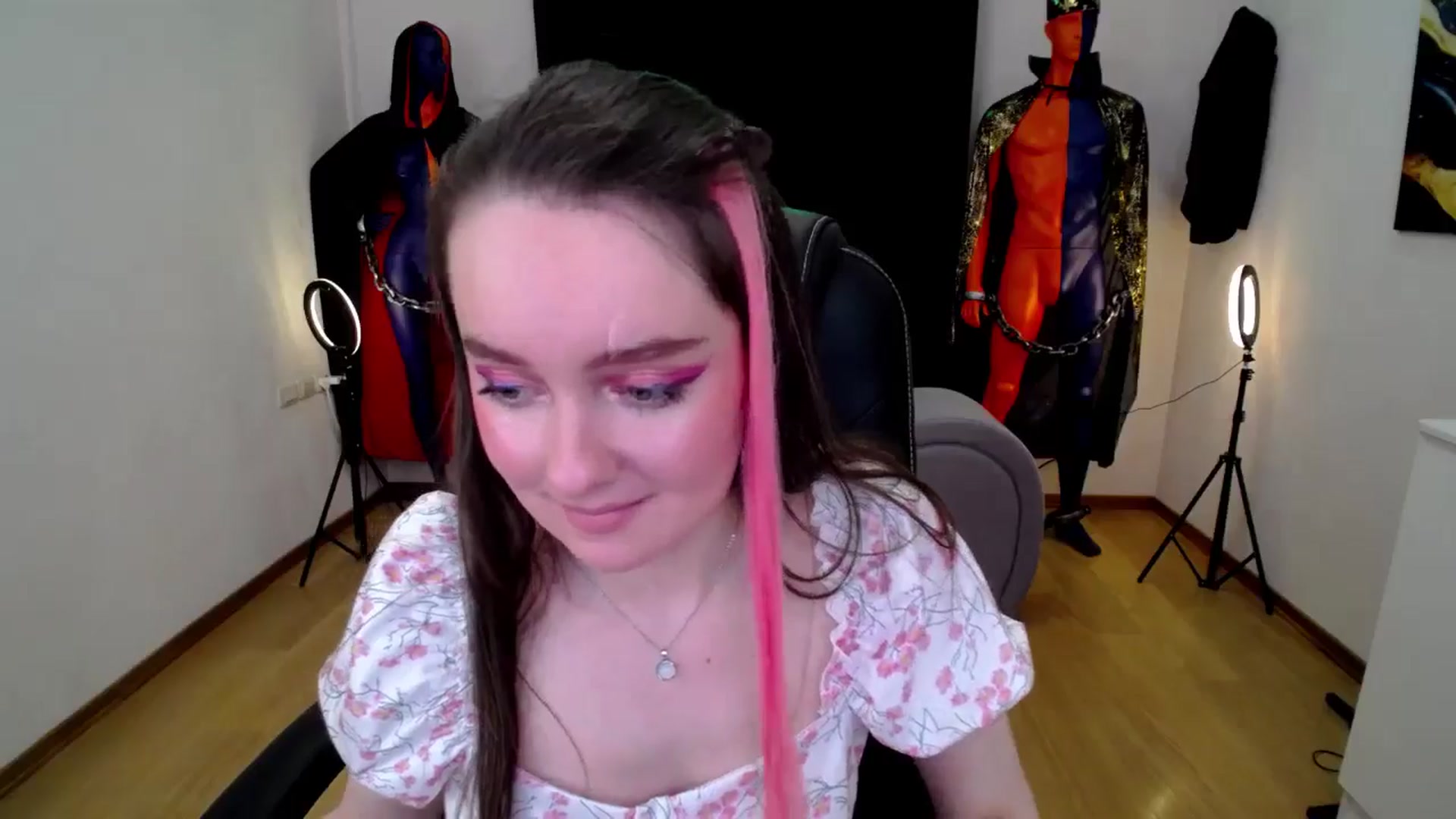 Gallery image thumbnail from Milim_Nava's myfreecams stream on, 11/22/2024, 11:28 image 17 of 20