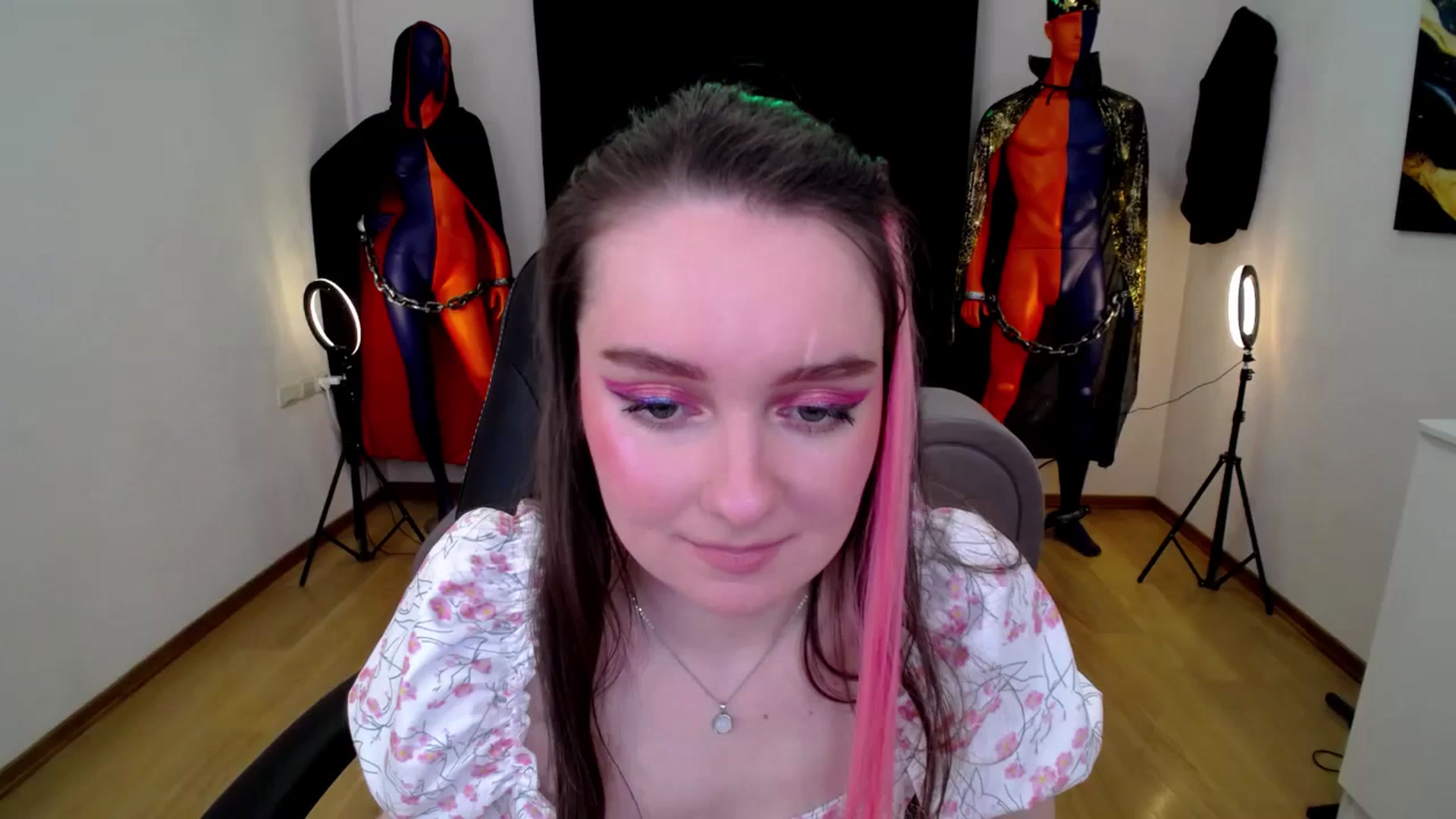 Gallery image thumbnail from Milim_Nava's myfreecams stream on, 11/22/2024, 11:28 image 18 of 20