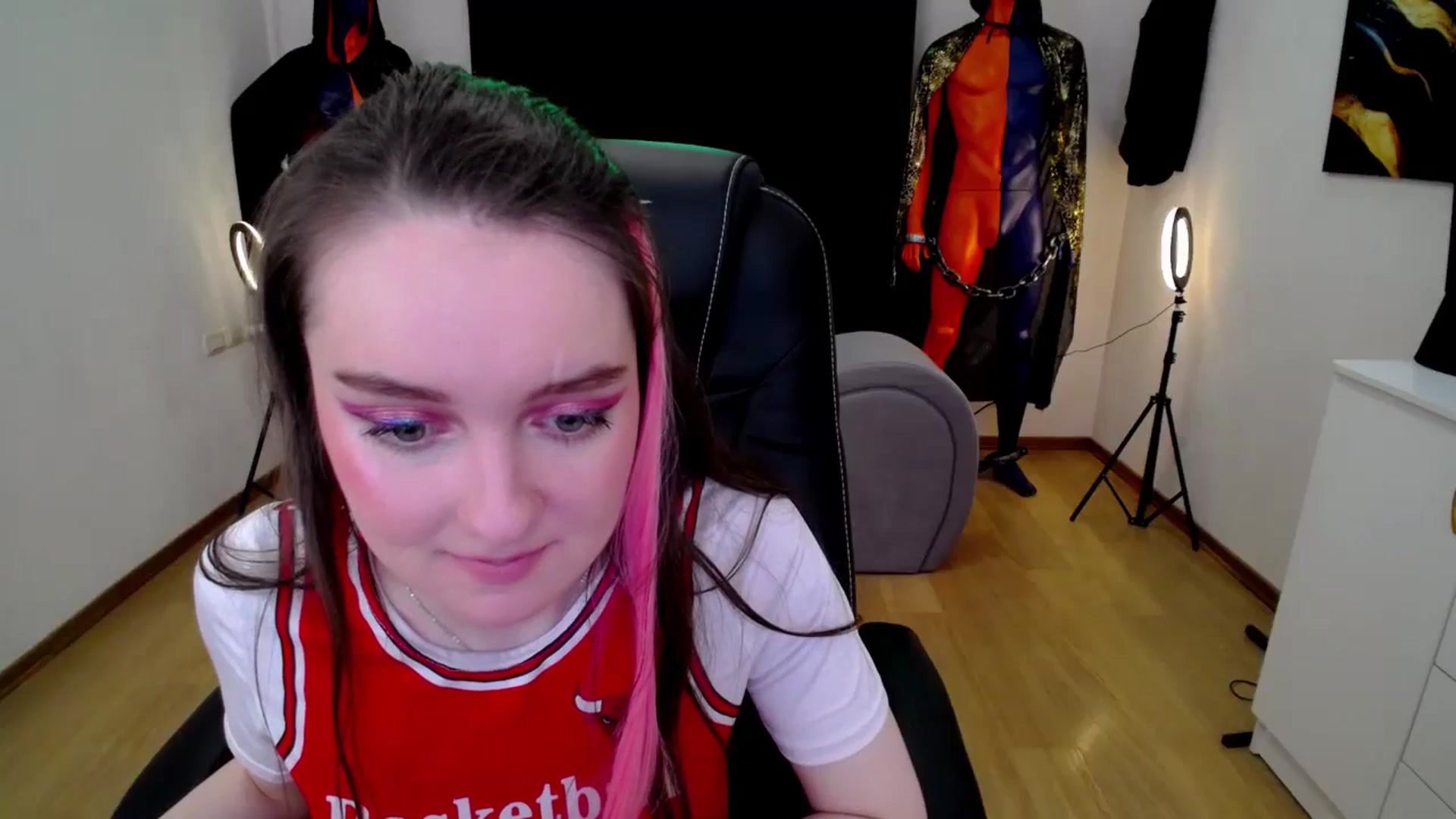 Gallery image thumbnail from Milim_Nava's myfreecams stream on, 11/22/2024, 16:49 image 8 of 20