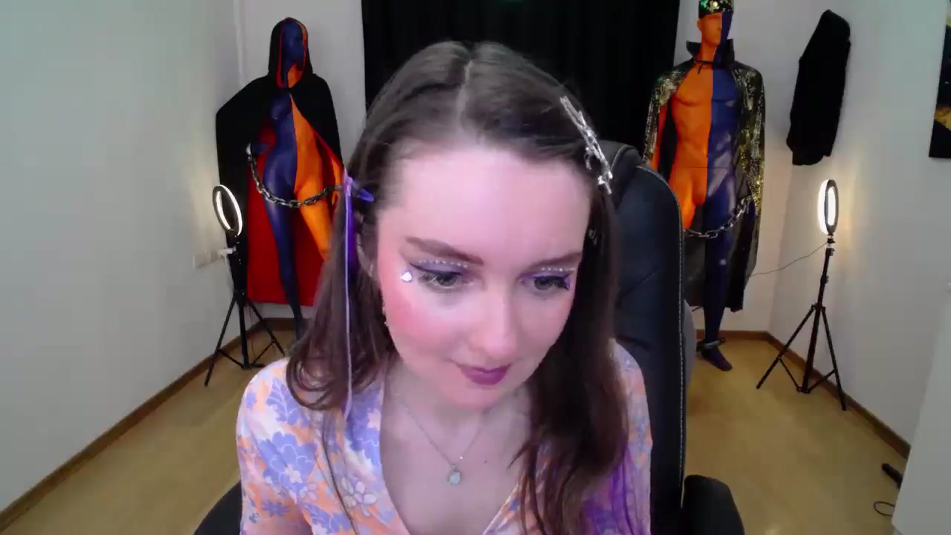 Gallery image thumbnail from Milim_Nava's myfreecams stream on, 11/23/2024, 12:21 image 19 of 20