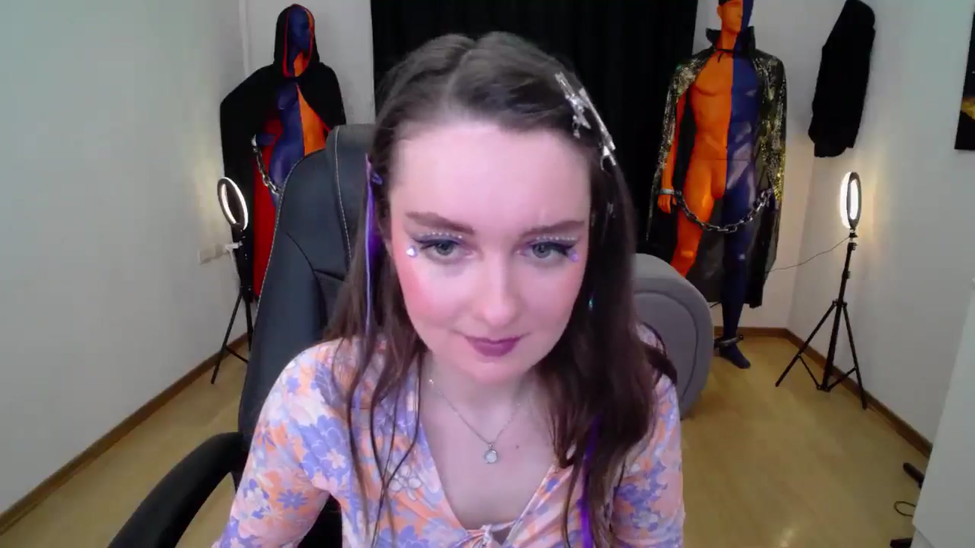 Gallery image thumbnail from Milim_Nava's myfreecams stream on, 11/23/2024, 12:21 image 14 of 20