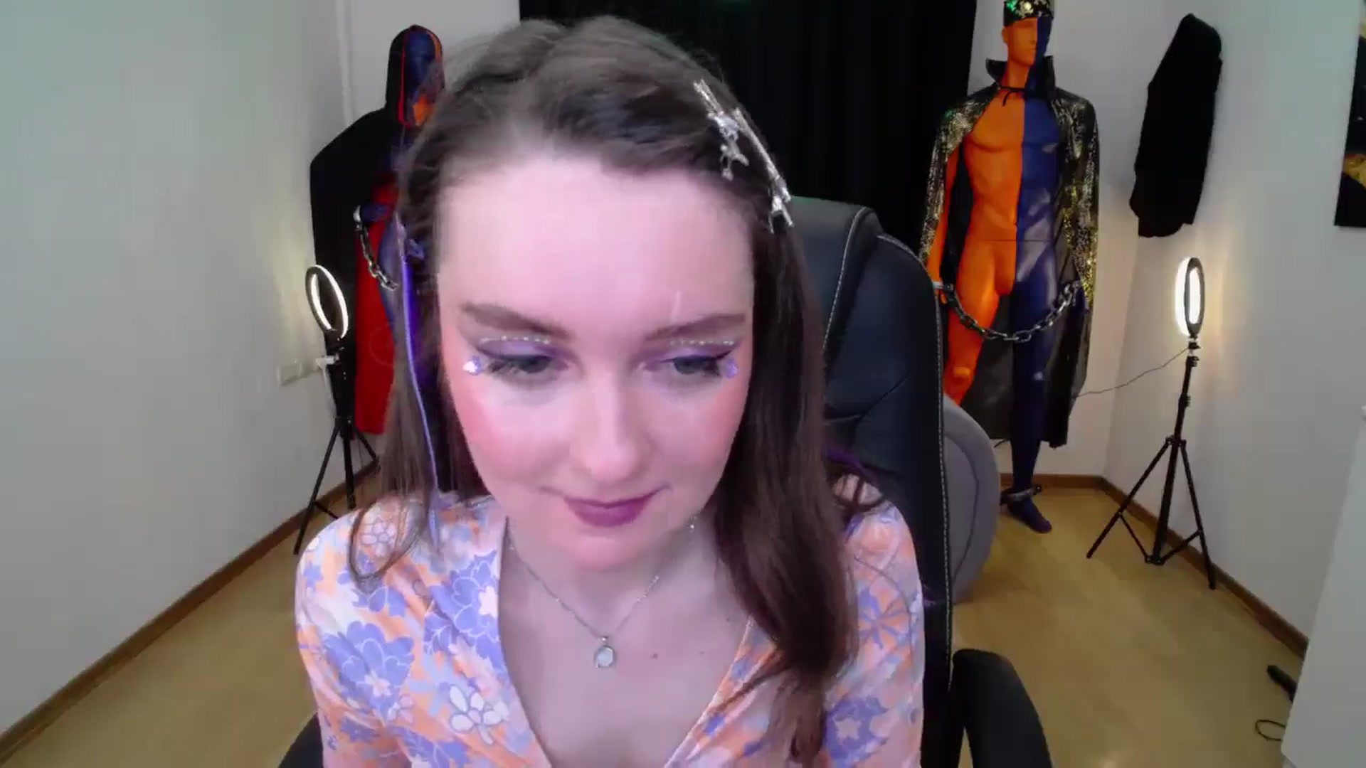 Gallery image thumbnail from Milim_Nava's myfreecams stream on, 11/23/2024, 12:21 image 17 of 20