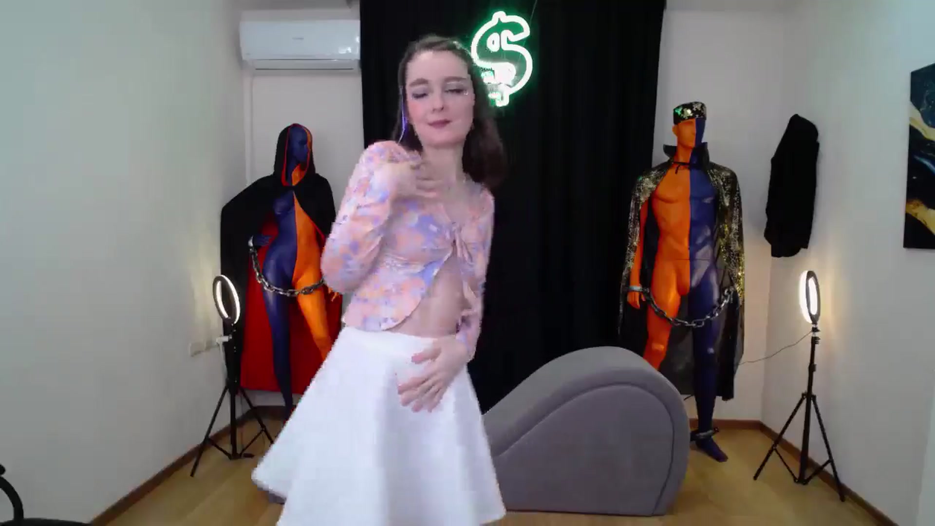 Gallery image thumbnail from Milim_Nava's myfreecams stream on, 11/23/2024, 12:21 image 5 of 20