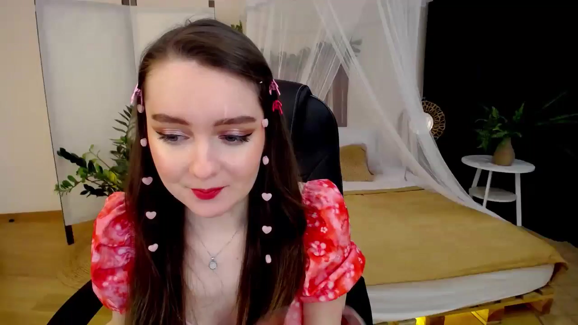 Gallery image thumbnail from Milim_Nava's myfreecams stream on, 11/25/2024, 18:32 image 1 of 20