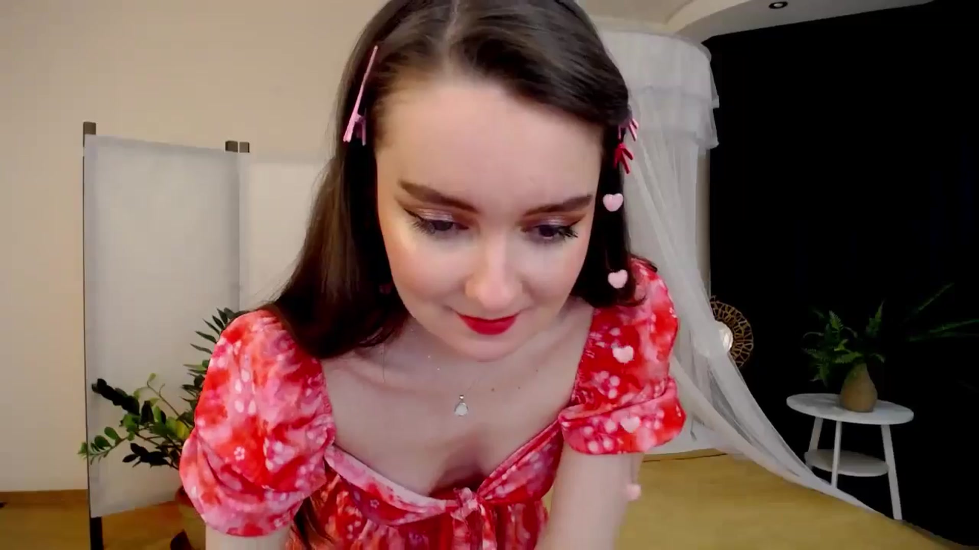 Gallery image thumbnail from Milim_Nava's myfreecams stream on, 11/25/2024, 18:32 image 16 of 20