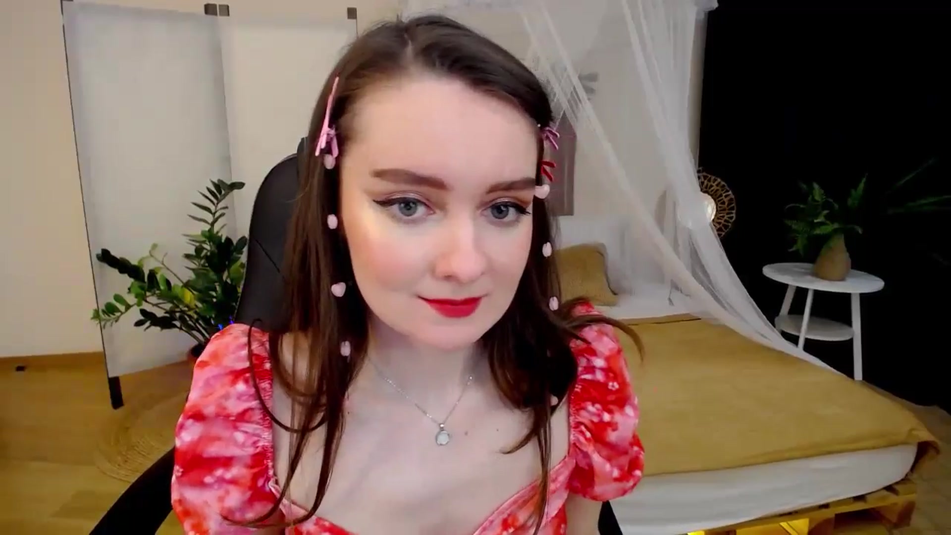 Gallery image thumbnail from Milim_Nava's myfreecams stream on, 11/25/2024, 19:20 image 7 of 20