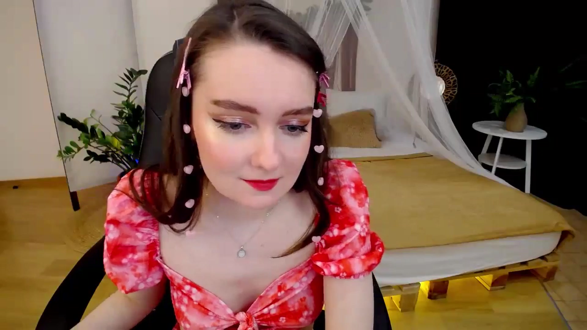 Gallery image thumbnail from Milim_Nava's myfreecams stream on, 11/25/2024, 19:20 image 14 of 20