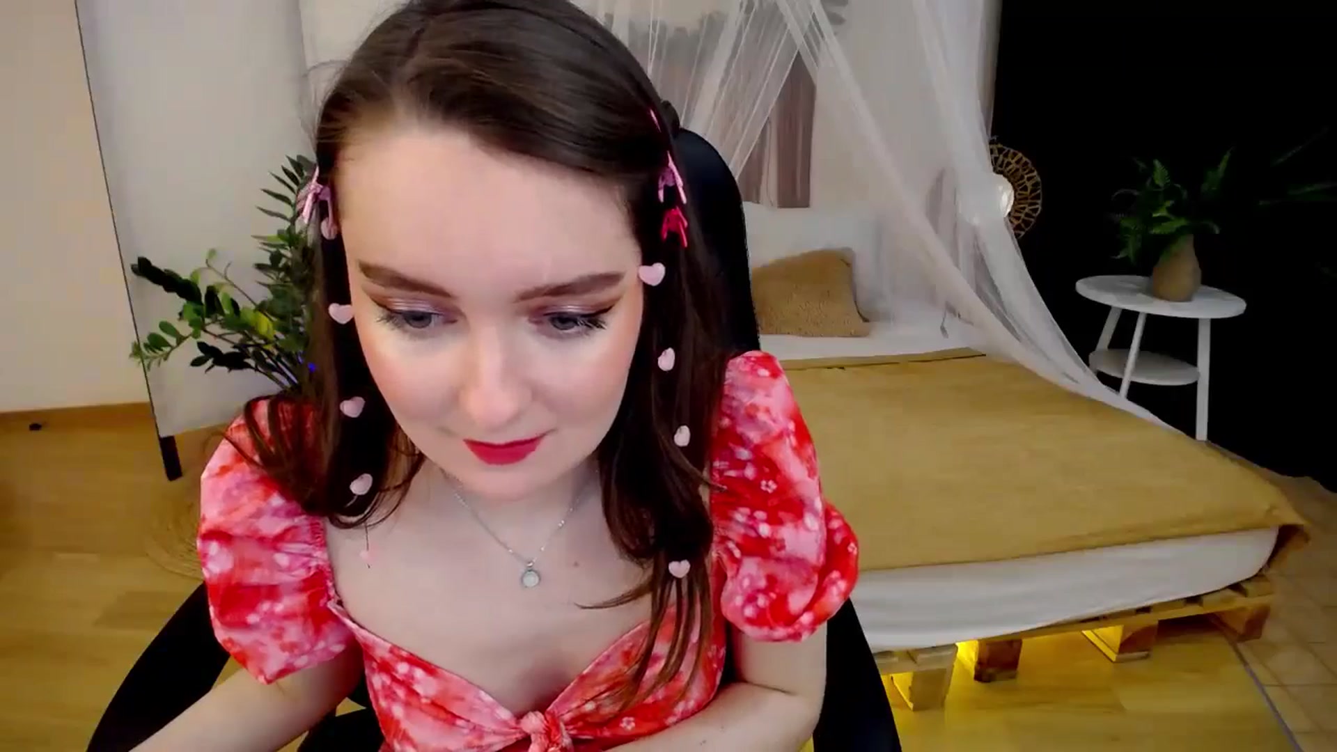 Gallery image thumbnail from Milim_Nava's myfreecams stream on, 11/25/2024, 19:20 image 9 of 20
