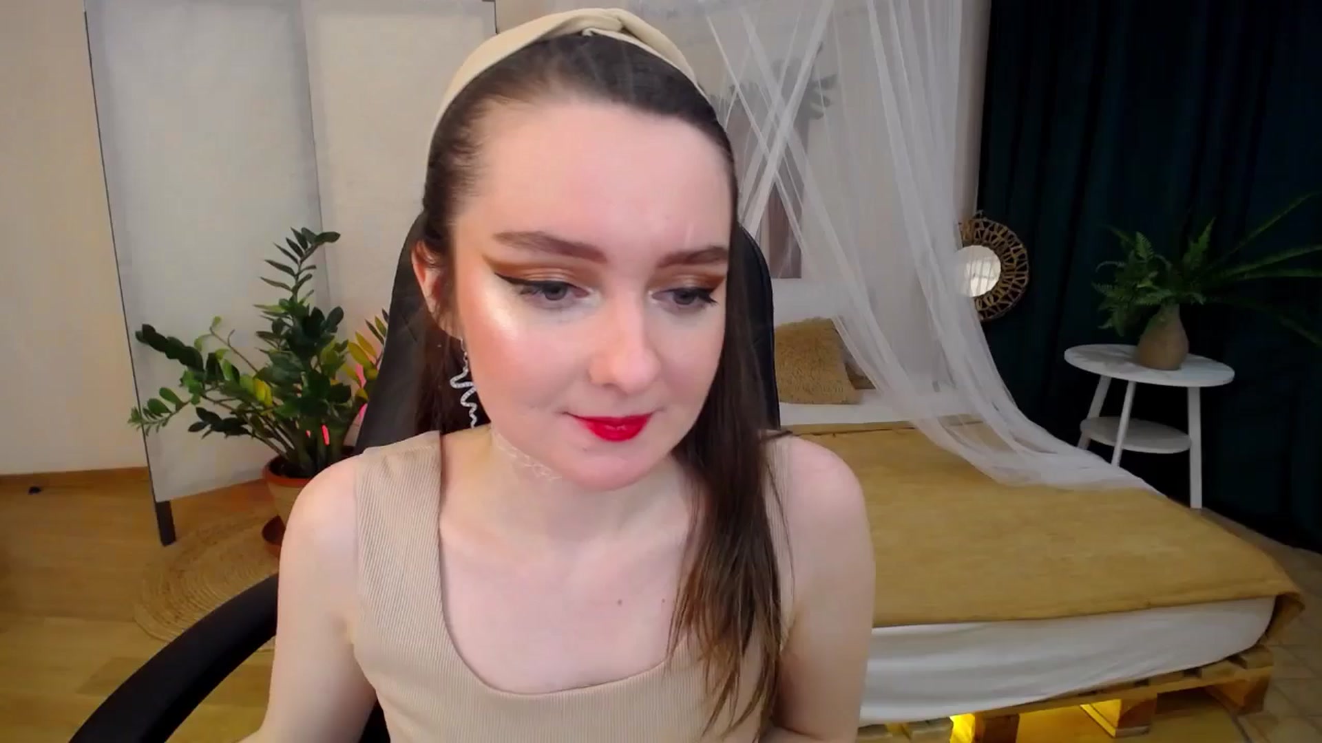 Gallery image thumbnail from Milim_Nava's myfreecams stream on, 11/28/2024, 20:37 image 15 of 20