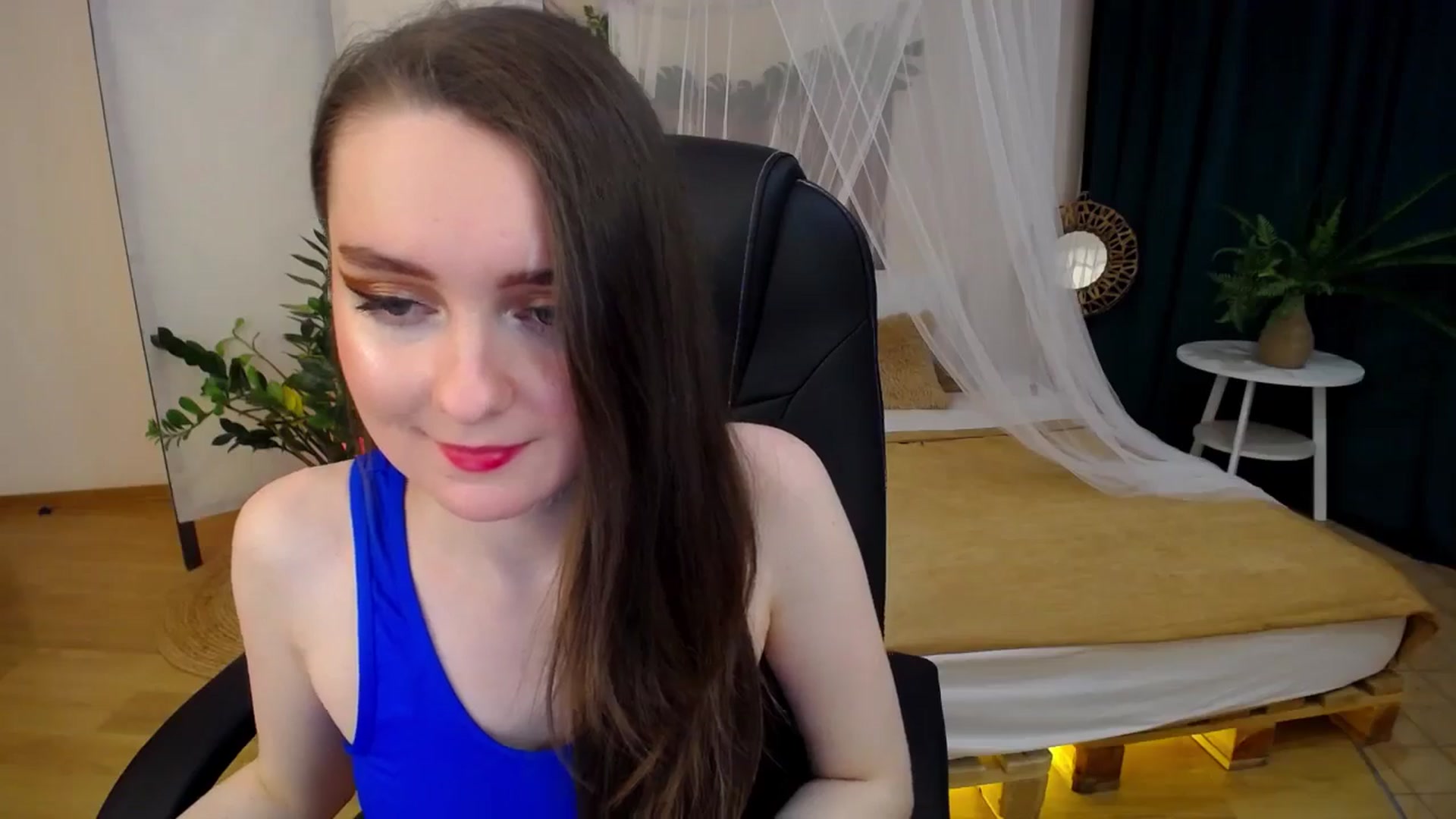 Gallery image thumbnail from Milim_Nava's myfreecams stream on, 11/28/2024, 21:43 image 12 of 20