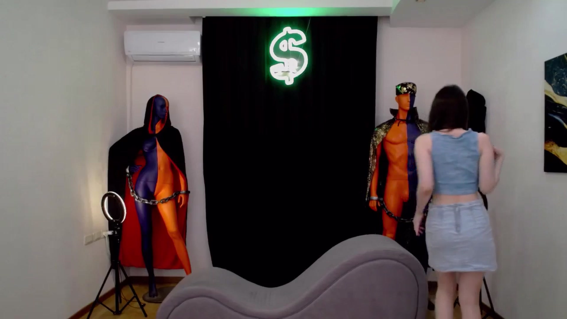 Gallery image thumbnail from Milim_Nava's myfreecams stream on, 11/30/2024, 12:25 image 8 of 20
