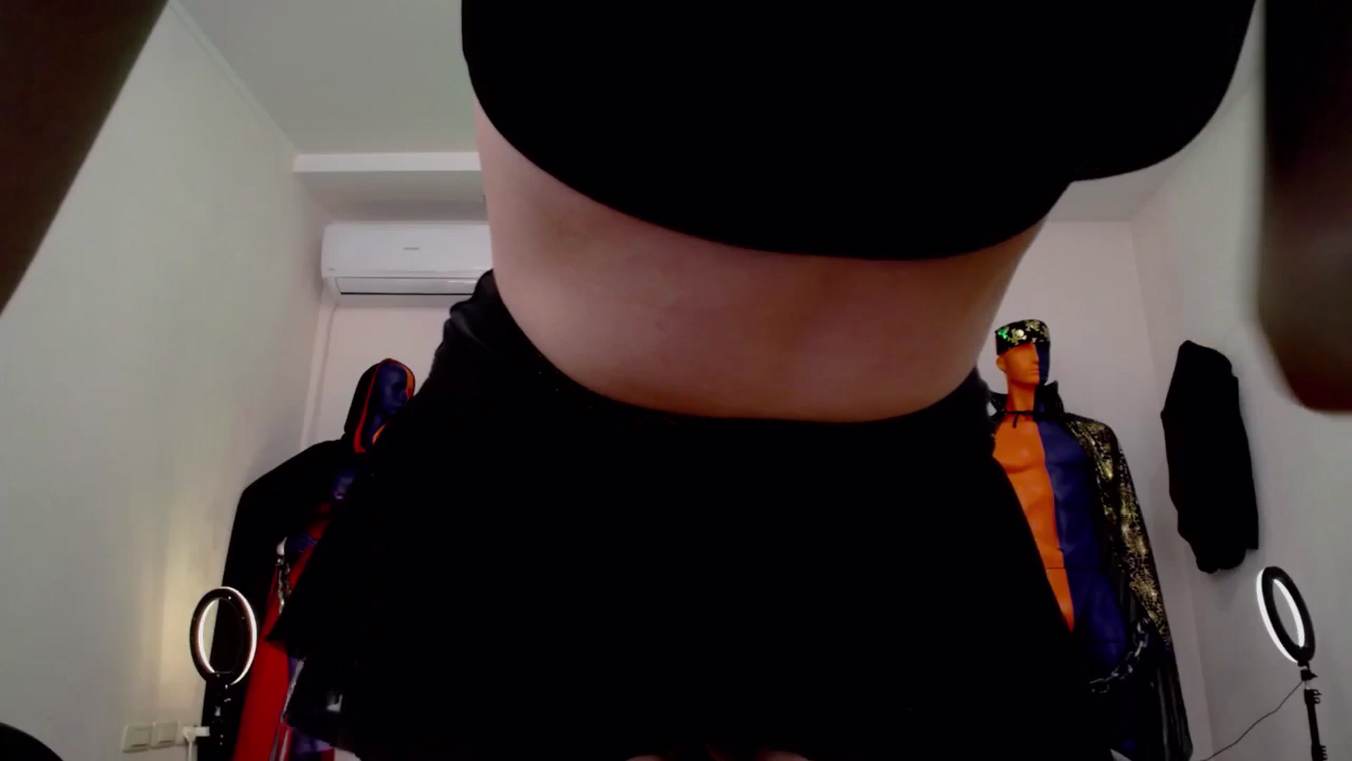 Gallery image thumbnail from Milim_Nava's myfreecams stream on, 11/30/2024, 15:42 image 16 of 20