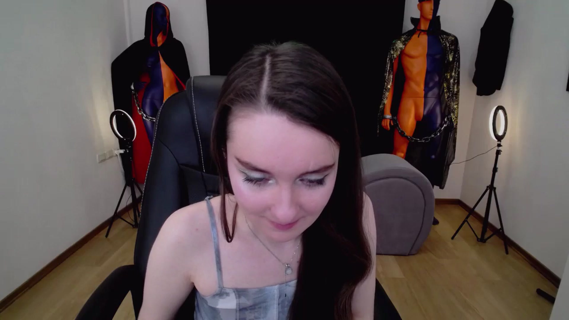 Gallery image thumbnail from Milim_Nava's myfreecams stream on, 12/04/2024, 09:02 image 10 of 20