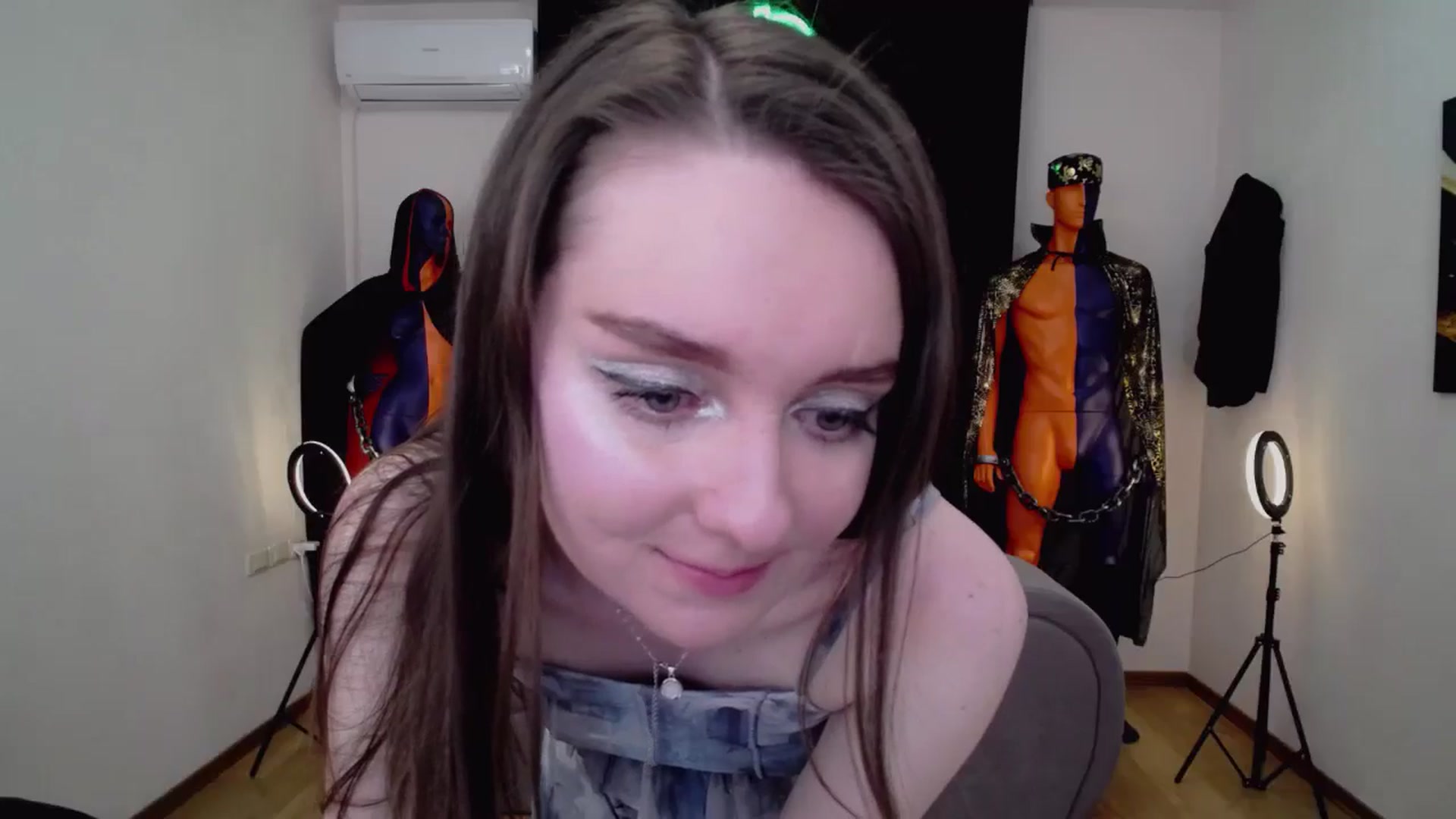 Gallery image thumbnail from Milim_Nava's myfreecams stream on, 12/04/2024, 09:02 image 11 of 20
