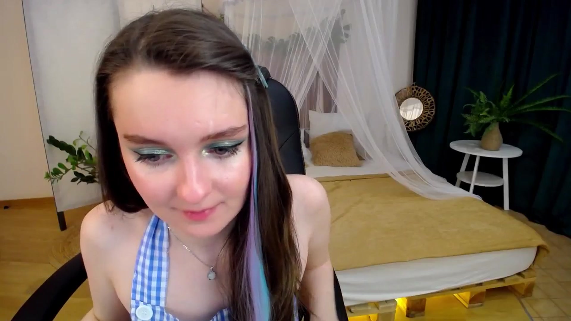 Gallery image thumbnail from Milim_Nava's myfreecams stream on, 12/05/2024, 12:48 image 11 of 20
