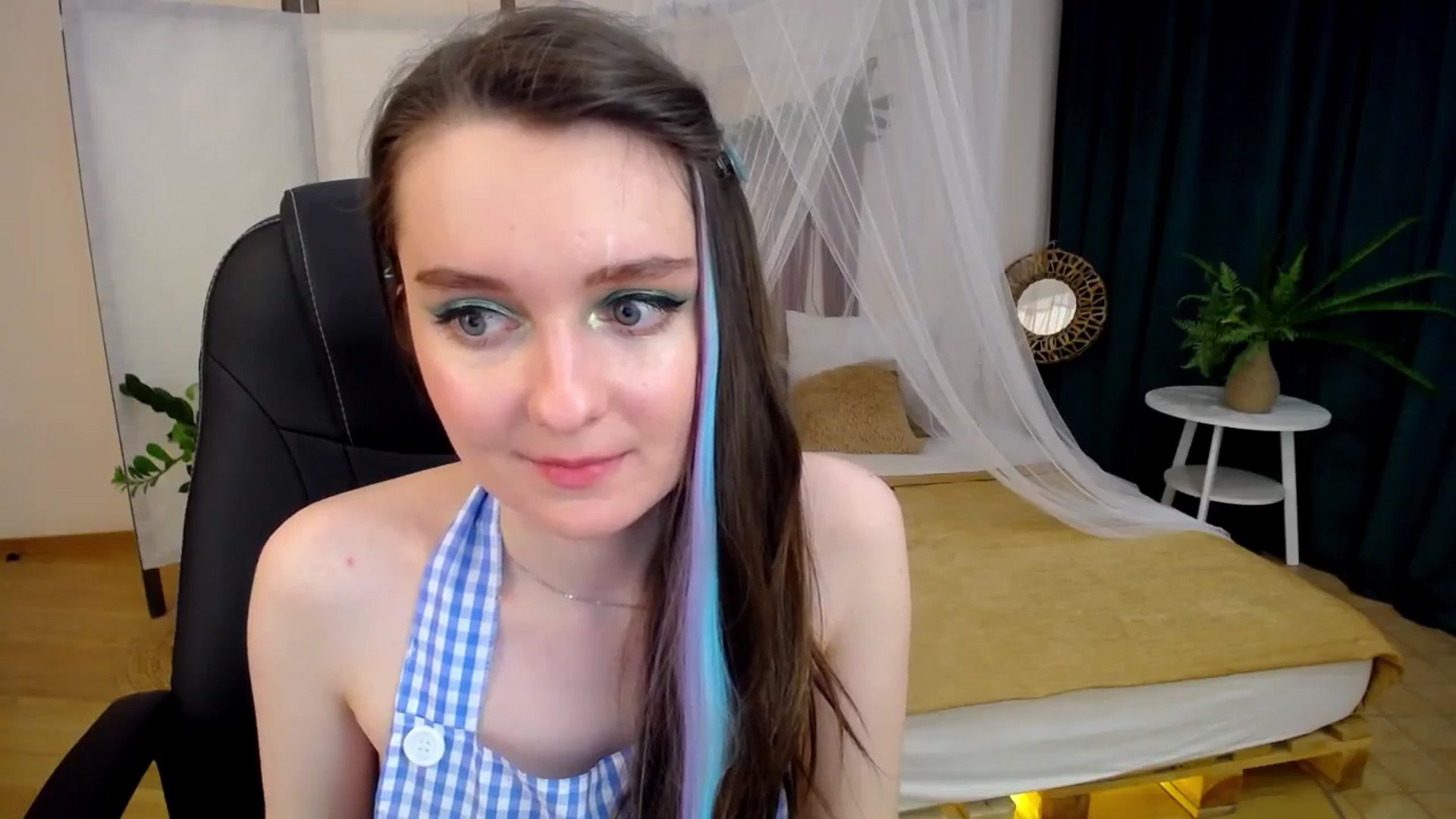 Gallery image thumbnail from Milim_Nava's myfreecams stream on, 12/05/2024, 12:48 image 7 of 20
