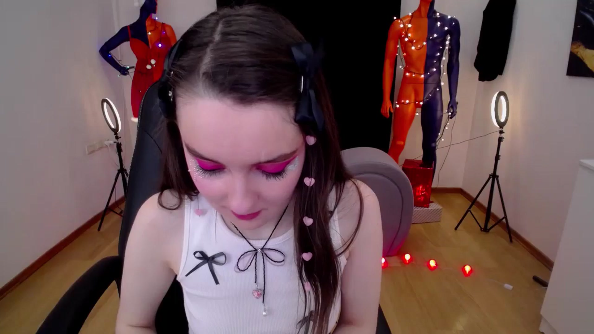 Gallery image thumbnail from Milim_Nava's myfreecams stream on, 12/07/2024, 10:59 image 4 of 20