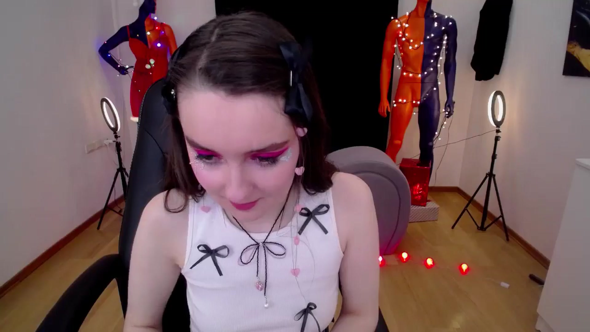 Gallery image thumbnail from Milim_Nava's myfreecams stream on, 12/07/2024, 10:59 image 5 of 20