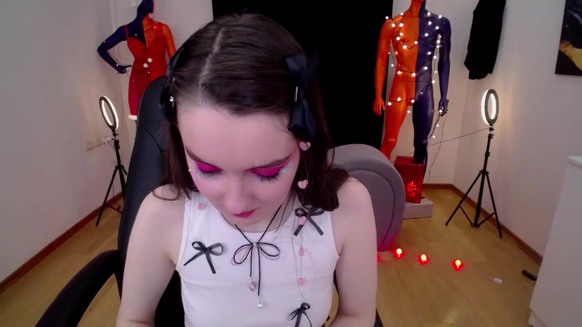 Gallery image thumbnail from Milim_Nava's myfreecams stream on, 12/07/2024, 10:59 image 7 of 20