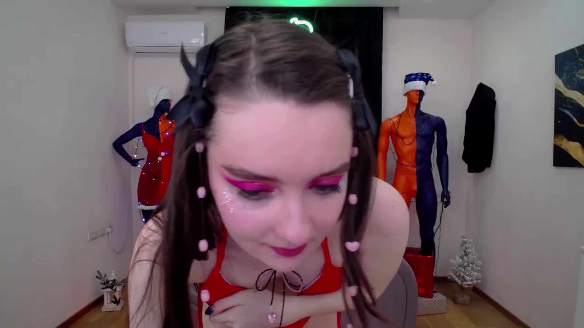 Gallery image thumbnail from Milim_Nava's myfreecams stream on, 12/07/2024, 13:21 image 19 of 20