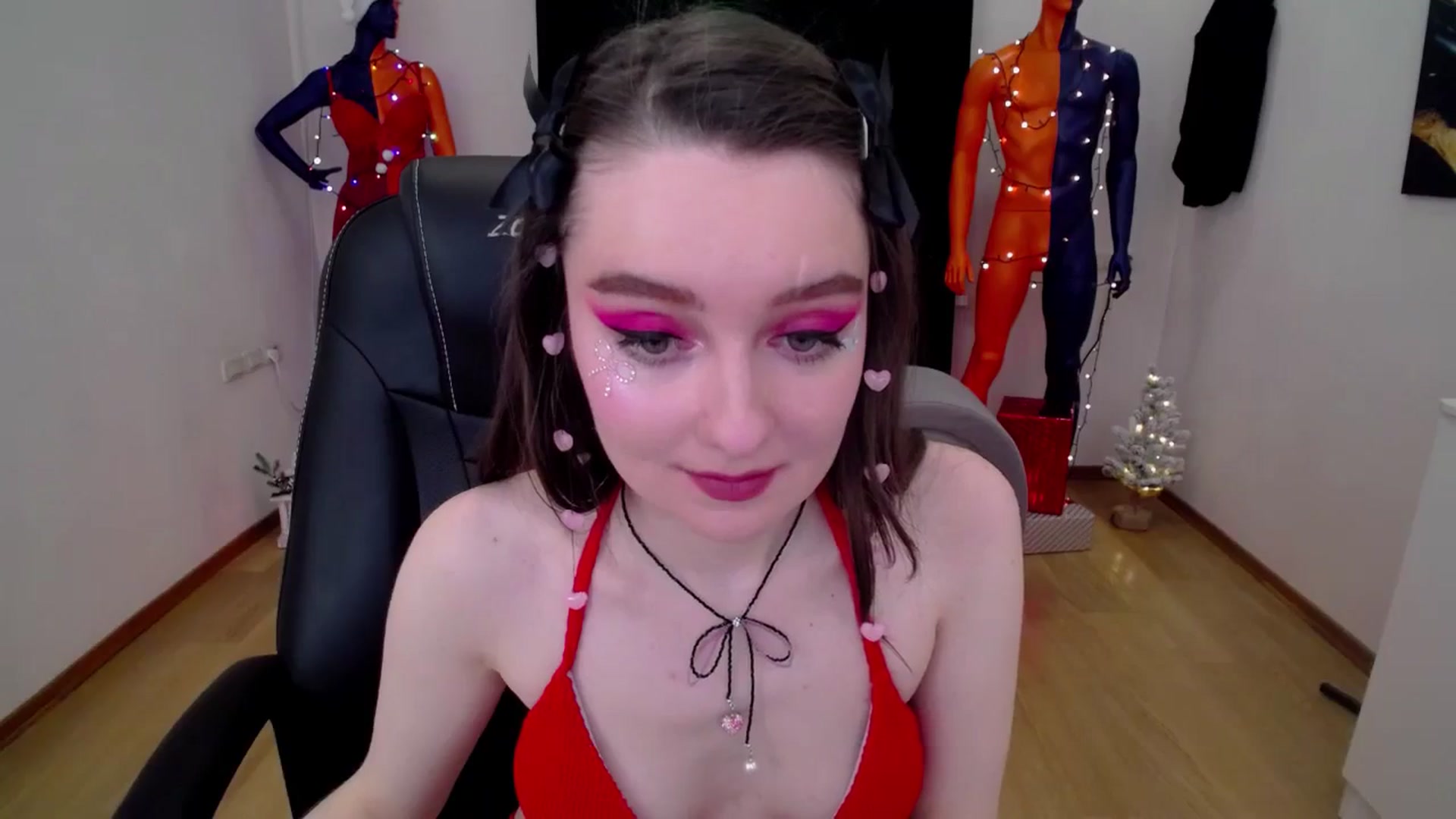 Gallery image thumbnail from Milim_Nava's myfreecams stream on, 12/07/2024, 13:21 image 6 of 20