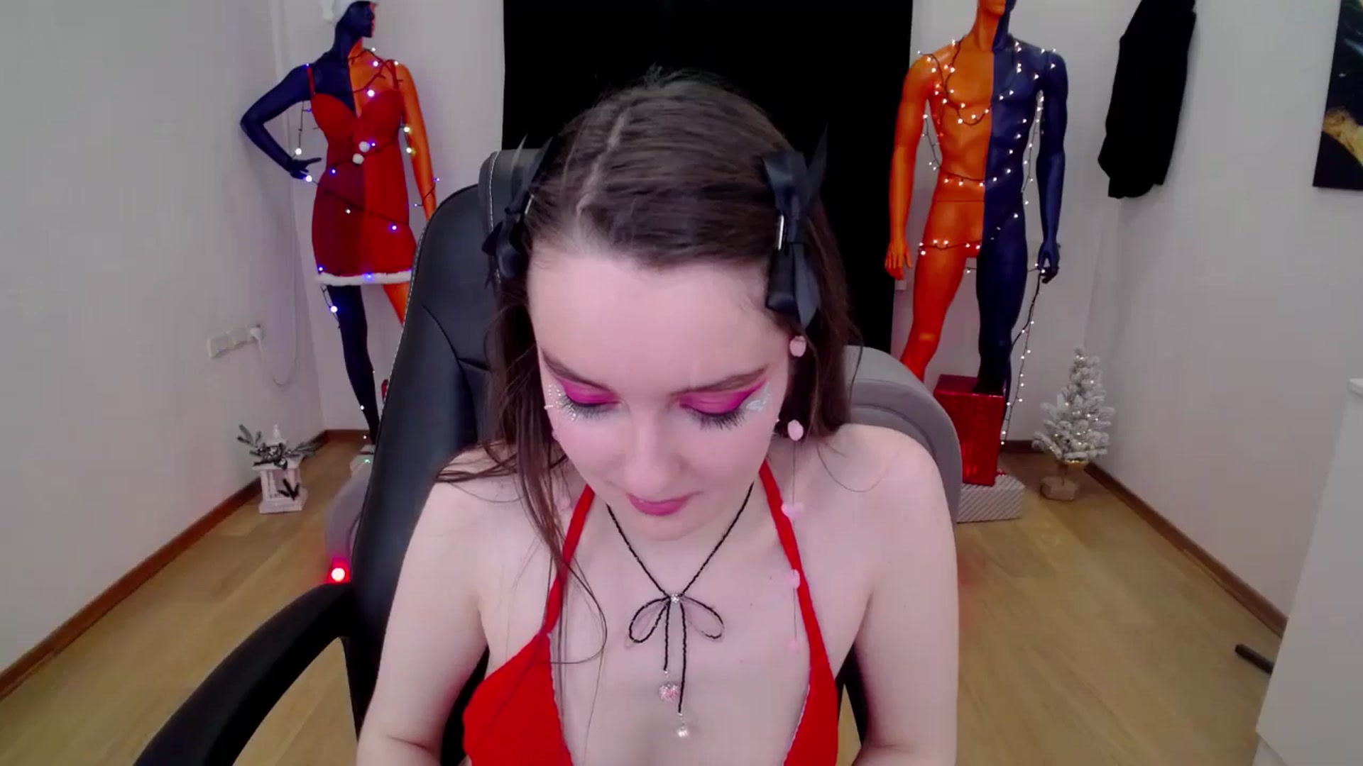 Gallery image thumbnail from Milim_Nava's myfreecams stream on, 12/07/2024, 15:34 image 3 of 20