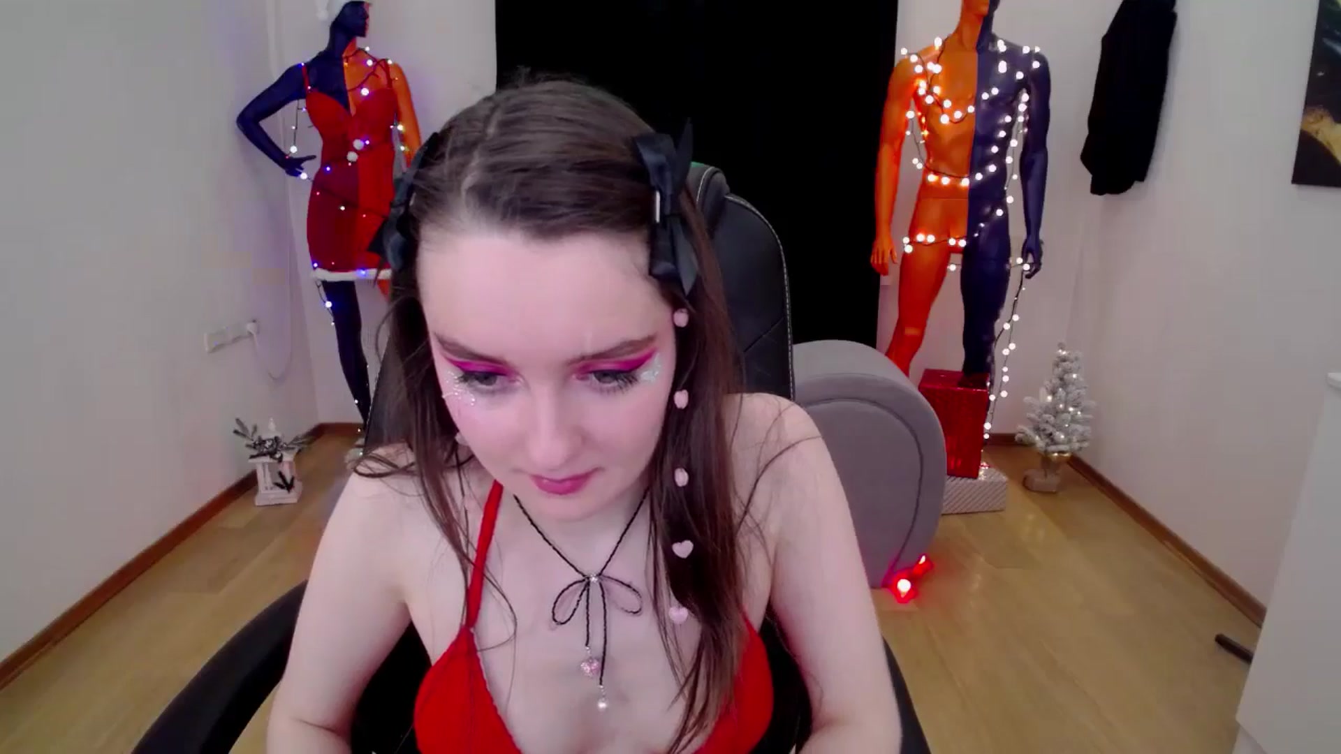 Gallery image thumbnail from Milim_Nava's myfreecams stream on, 12/07/2024, 15:34 image 2 of 20