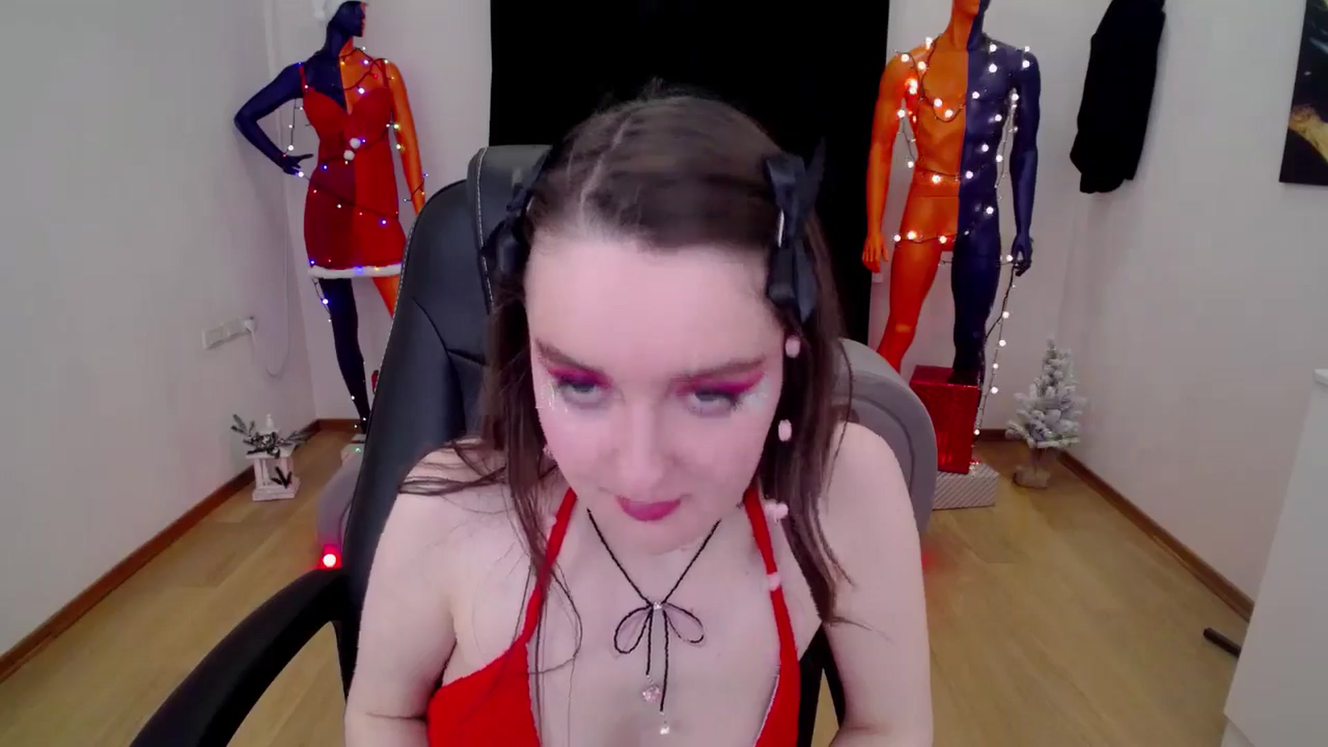 Gallery image thumbnail from Milim_Nava's myfreecams stream on, 12/07/2024, 15:34 image 5 of 20