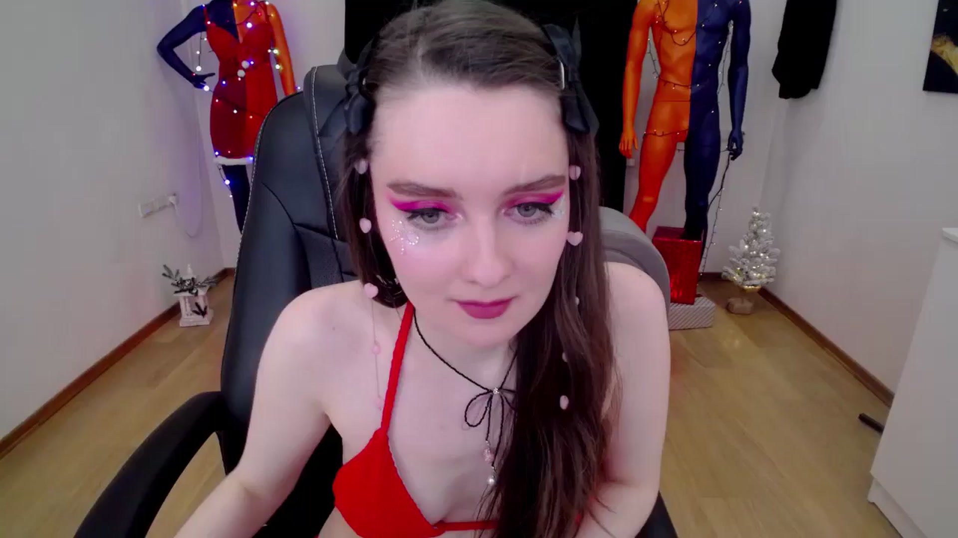 Gallery image thumbnail from Milim_Nava's myfreecams stream on, 12/07/2024, 16:28 image 8 of 20